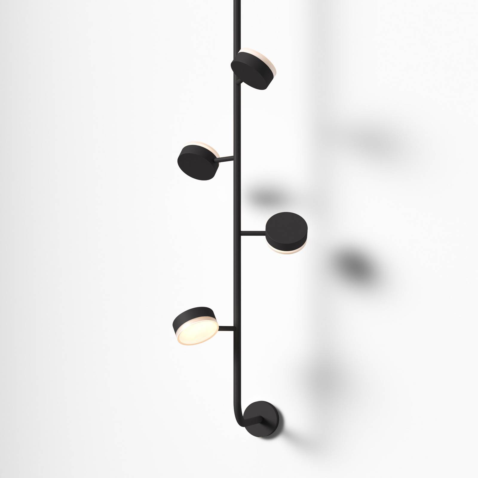 LED-Wandleuchte Tol, vierflammig, schwarz matt