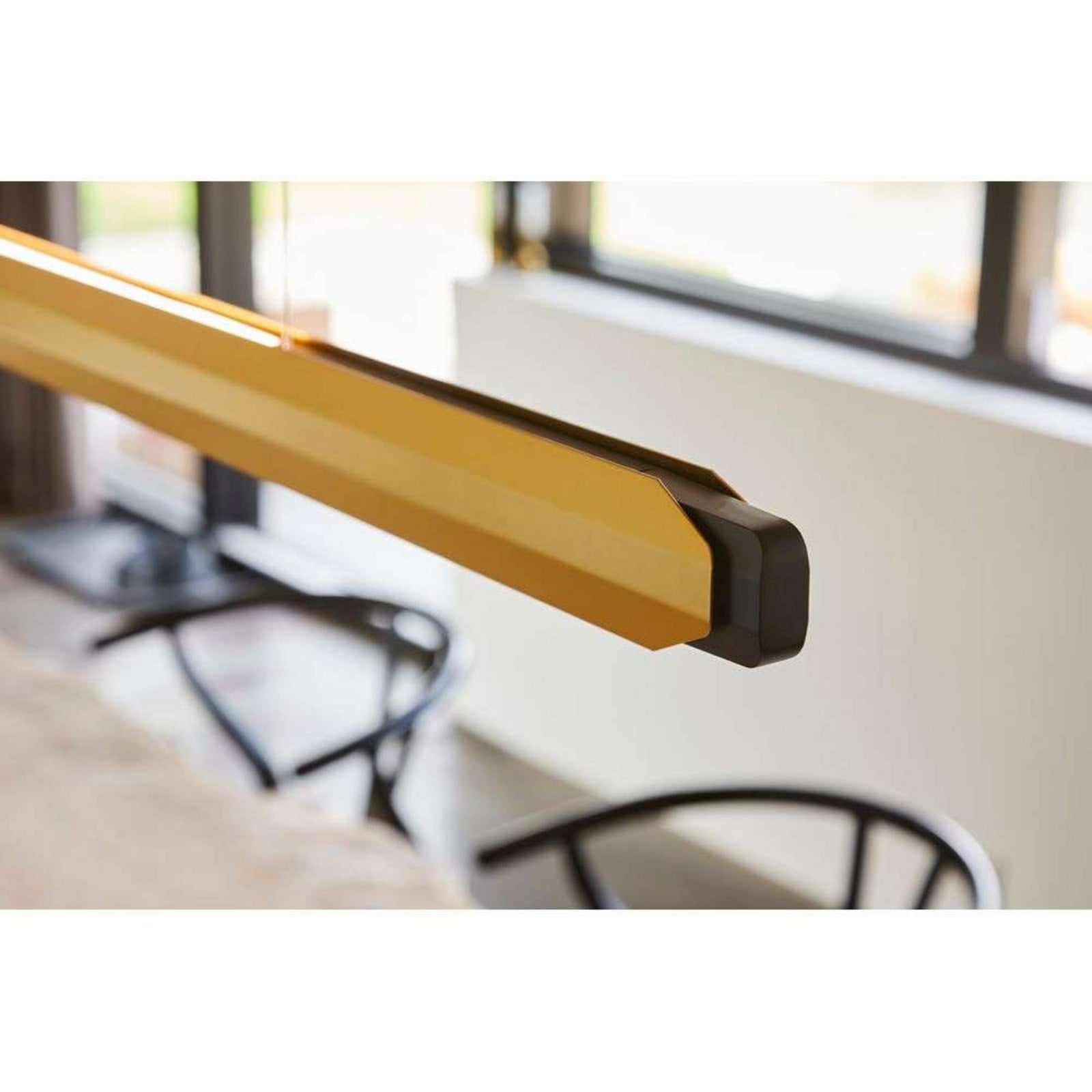 Gorm Taklampa Gold LOOM DESIGN - Matsal - Aluminium | Produkter - Taklampor | Lampspecialisterna