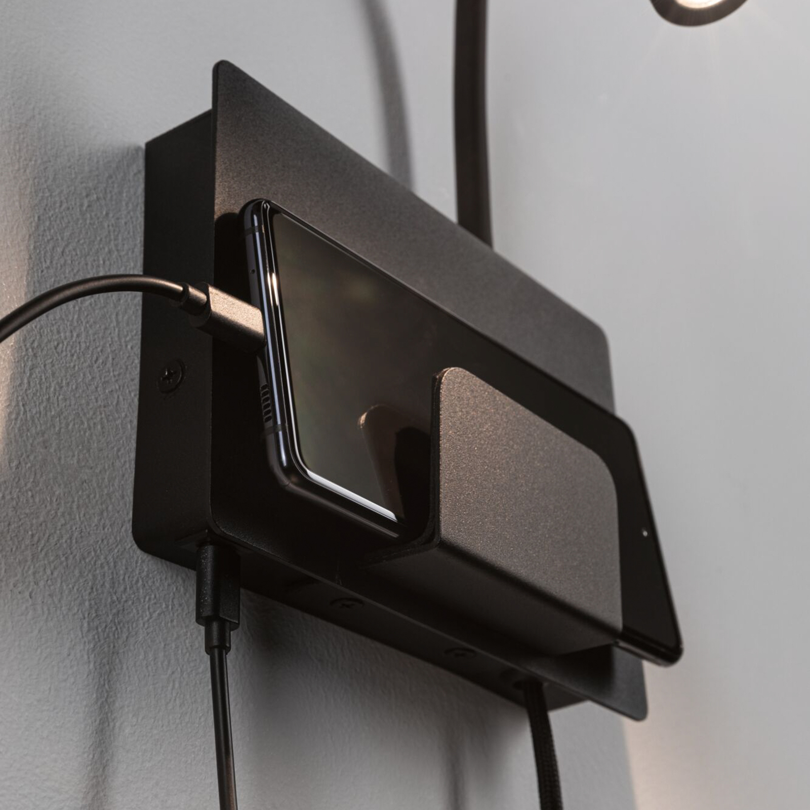 Paulmann Halina USB LED стенна лампа, гъвкаво рамо, черна