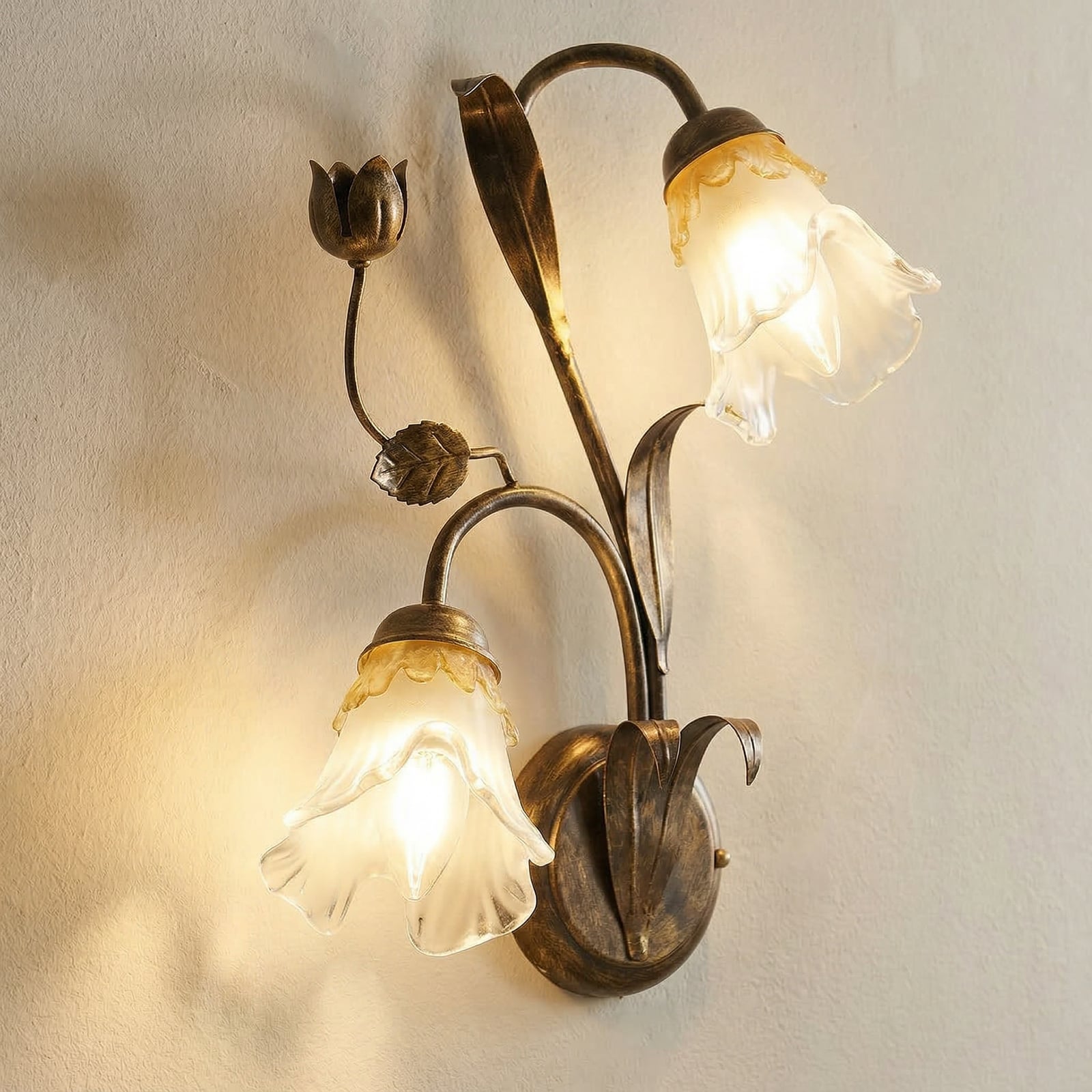 Nástěnné svítidlo Arianna, bronzová barva, 2 světla, železo, sklo