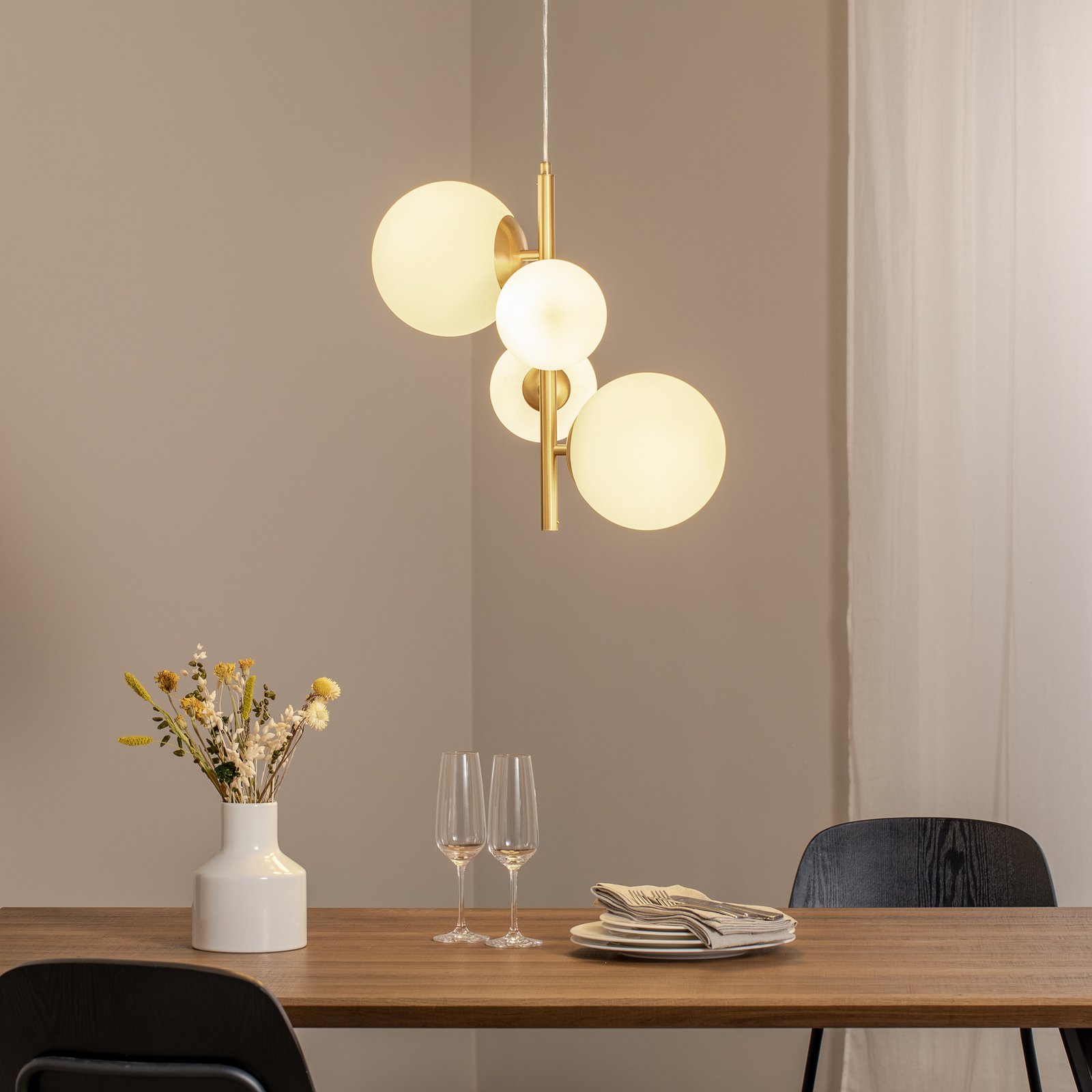 Joel pendant light, brass/white, 4-bulb