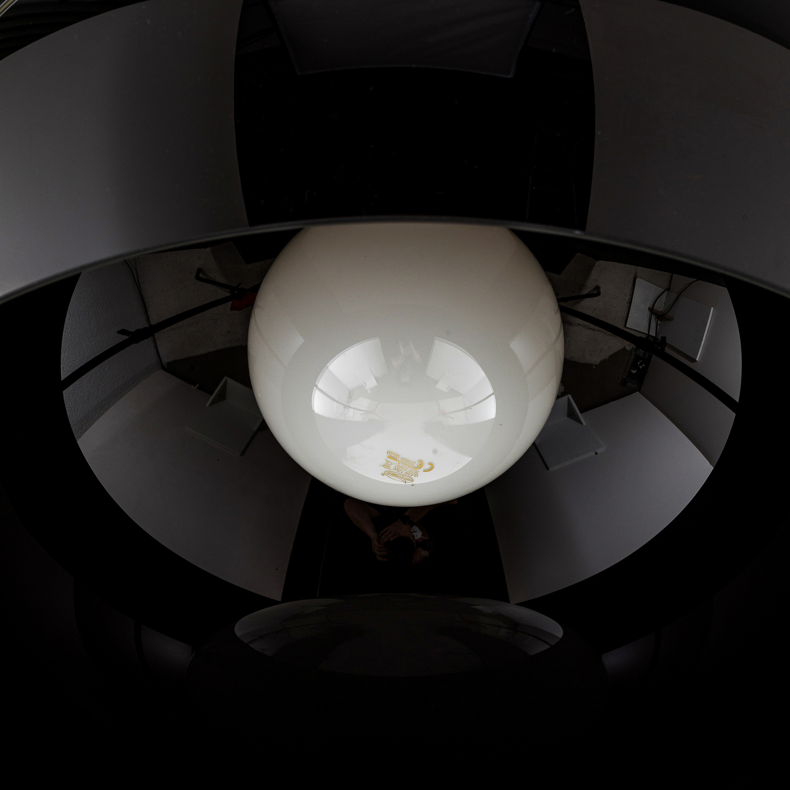 Kartell FL/Y - LED viseča svetilka, sijajna črna