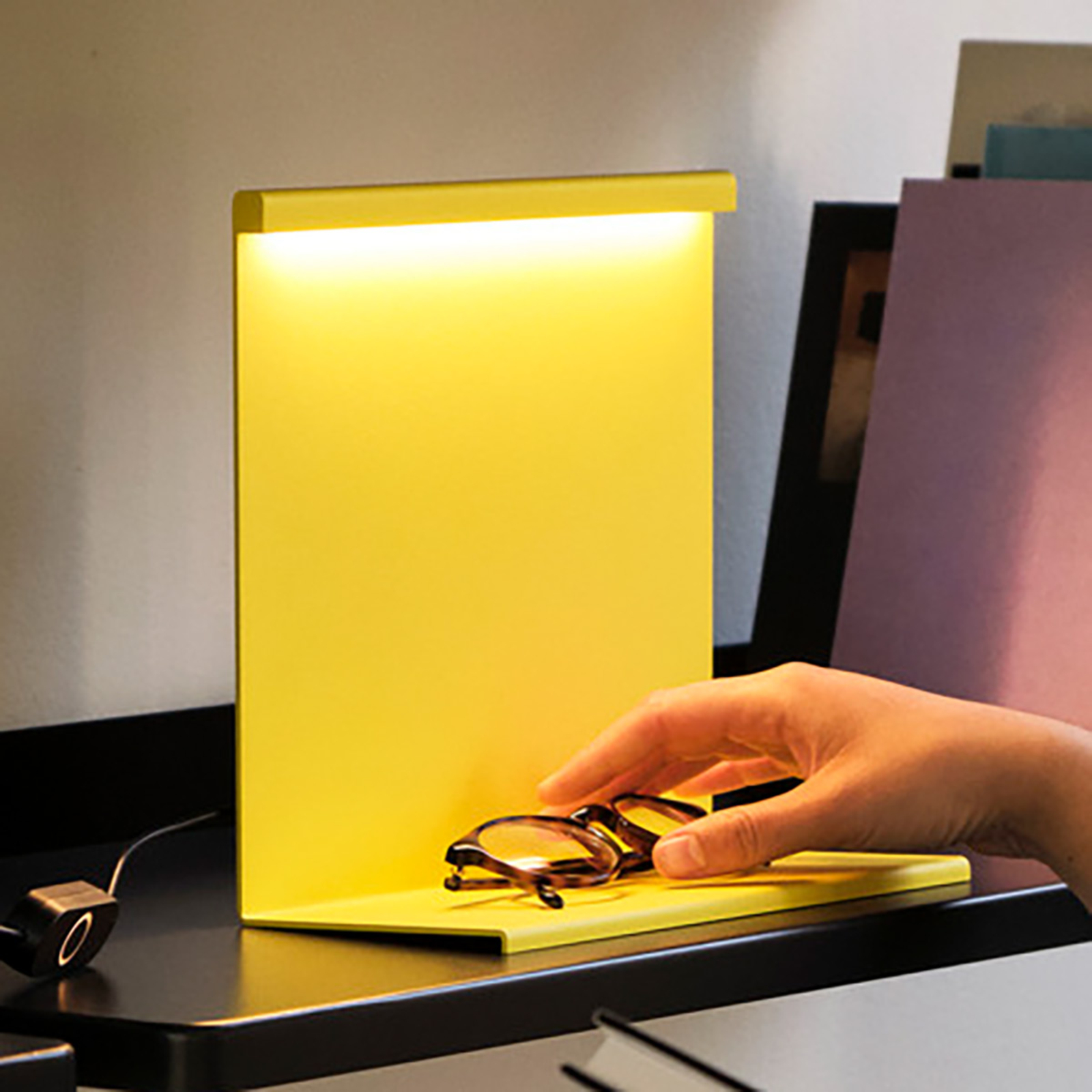 HAY LBM lámpara de mesa LED, atenuador, titanio