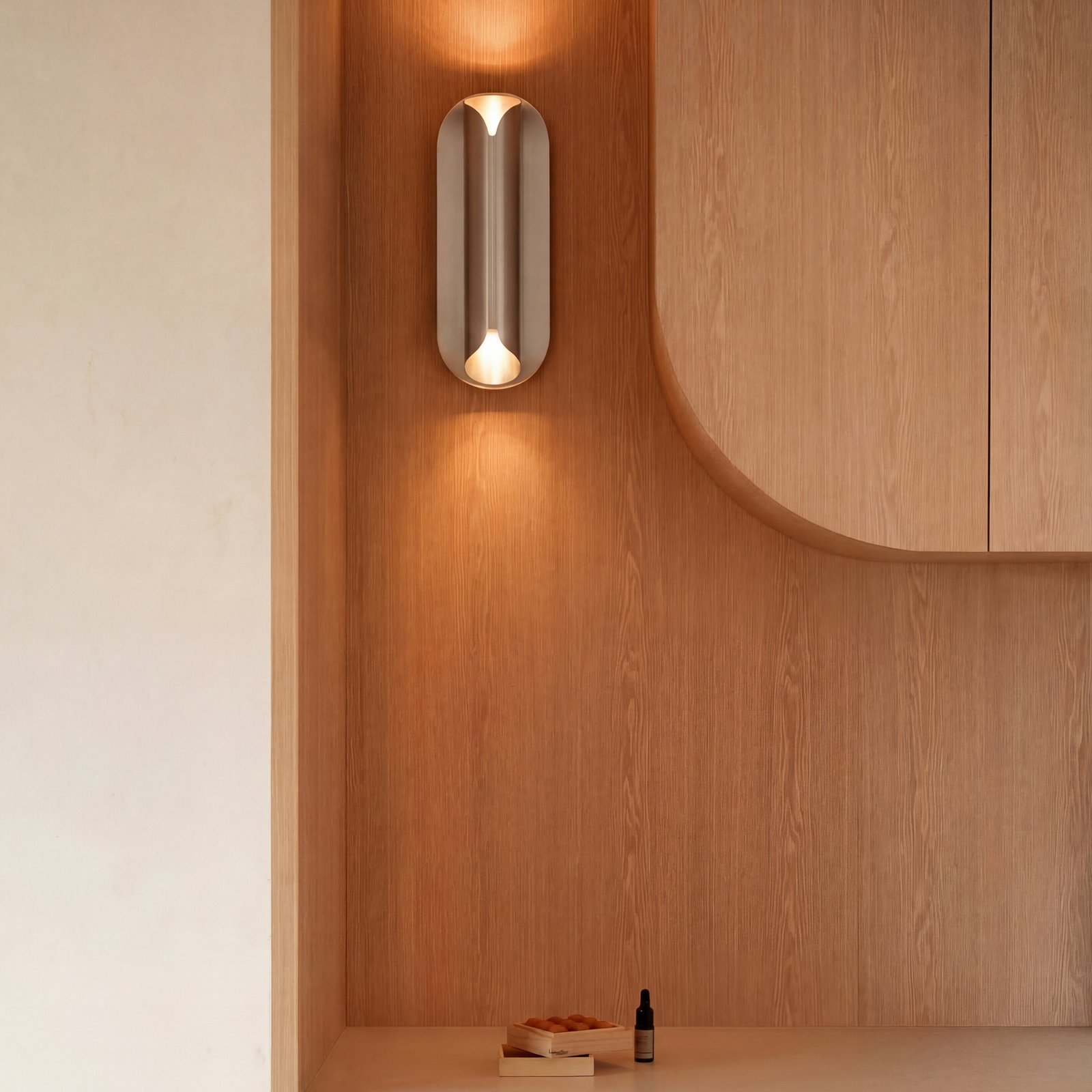 Applique a LED Rosalie, altezza 13 cm, color nichel - DCW Applique a LED Rosalie, altezza 13 cm, color nichel - DCW
