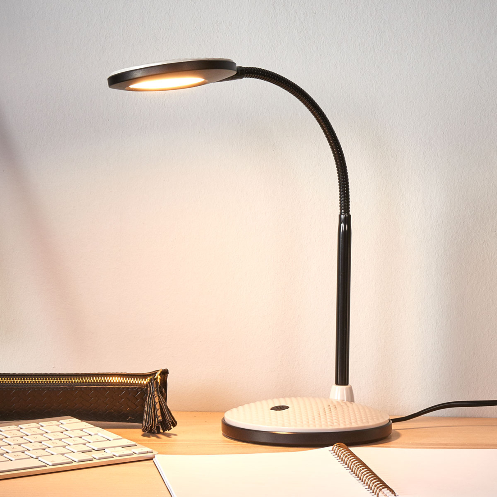 LED bureaulamp Ivan in lichtgrijs en zwart
