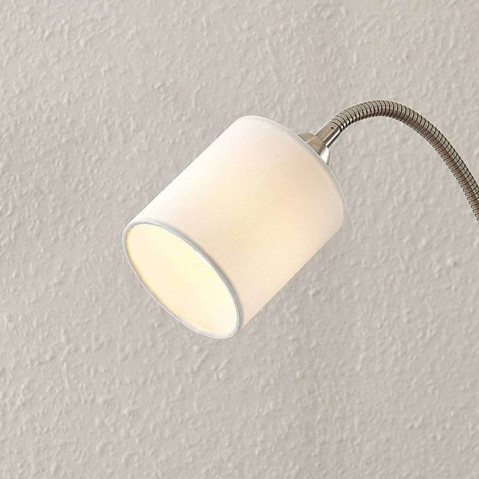 Jaileen Gulvlampe White/Nickel - Lindby