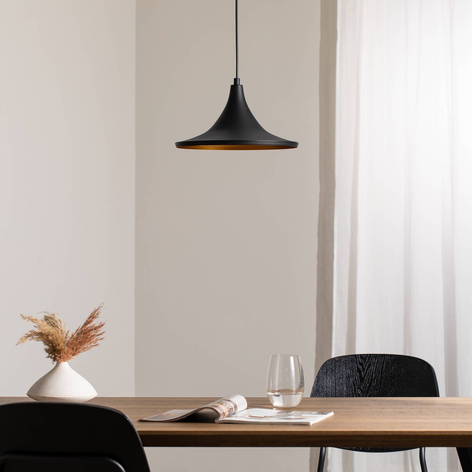 Lampa wisząca Genisy, czarna, Ø 31 cm, metal, E27