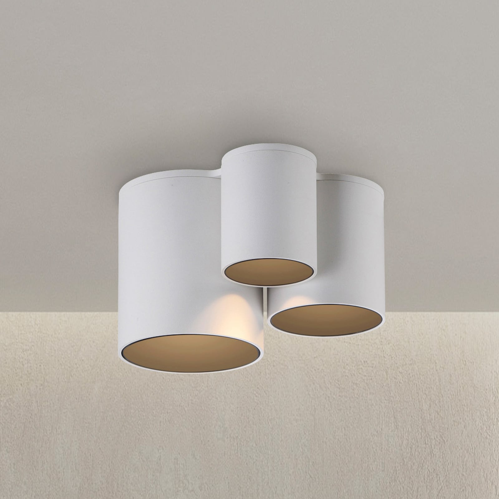 Point LED-Bad-Deckenlampe, weiß, 18 cm, 3-flg., IP44 - PURE Point LED-Bad-Deckenlampe, weiß, 18 cm, 3-flg., IP44 - PURE
