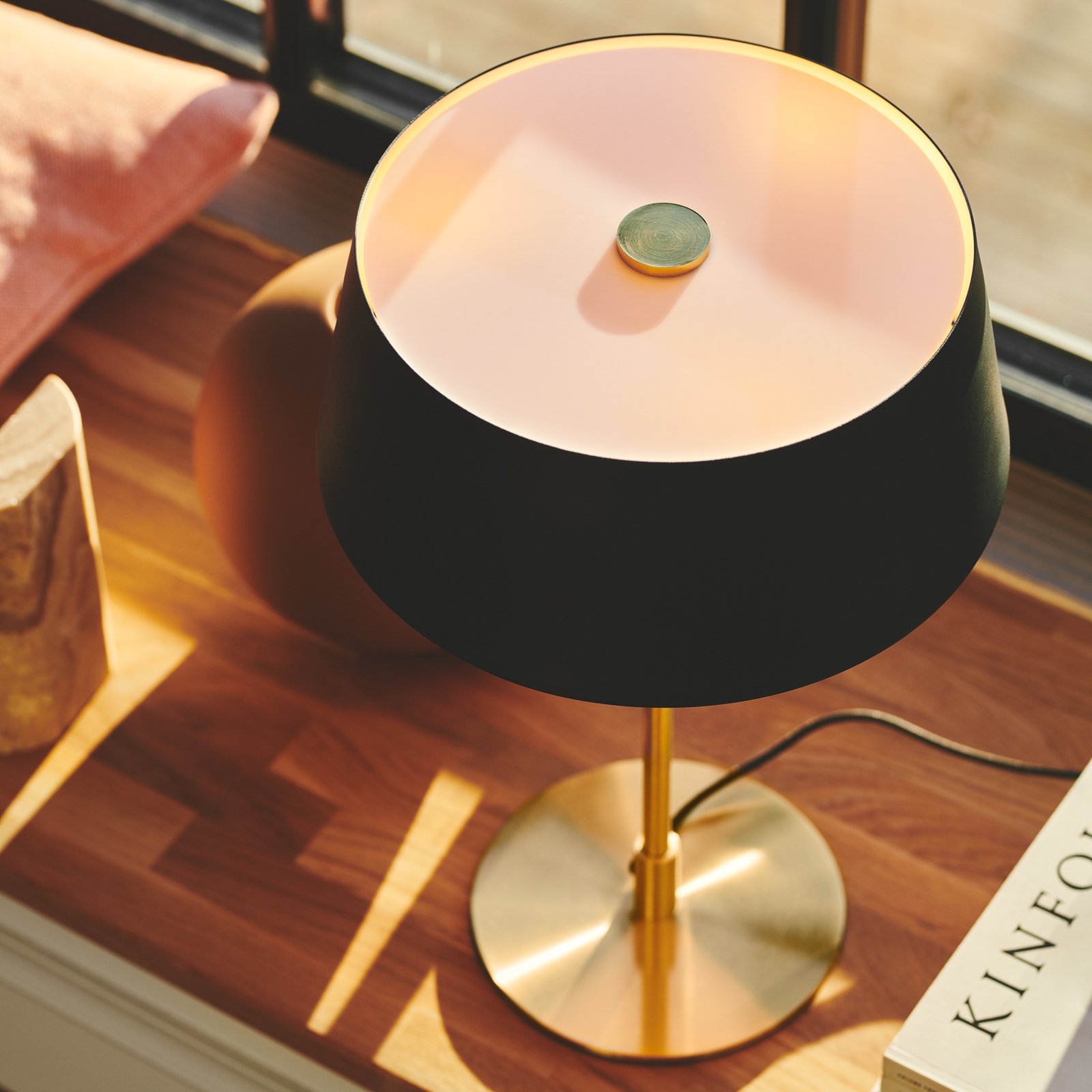 Lampa stołowa Clasi czarna/złota z dyfuzorami