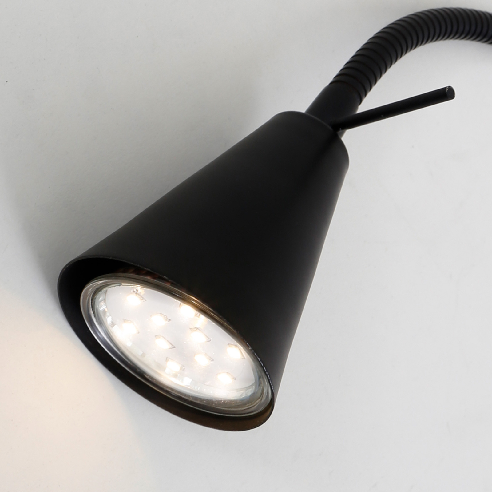 2082 LED wall light with wall element, black