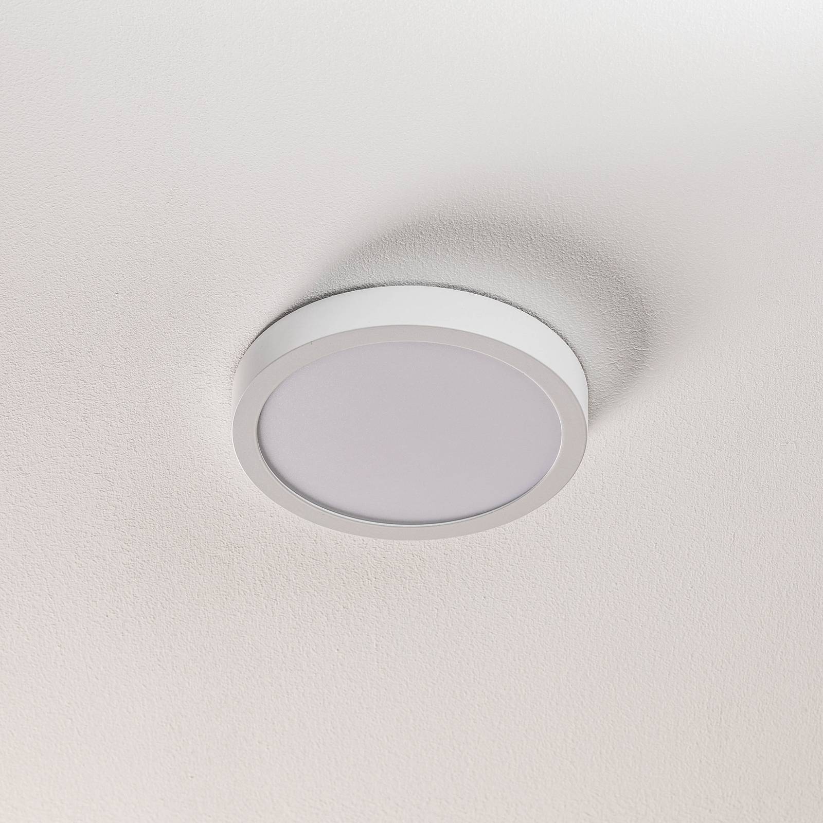 E-shop Stropné LED svietidlo Vika, okrúhle, biele, Ø 18cm