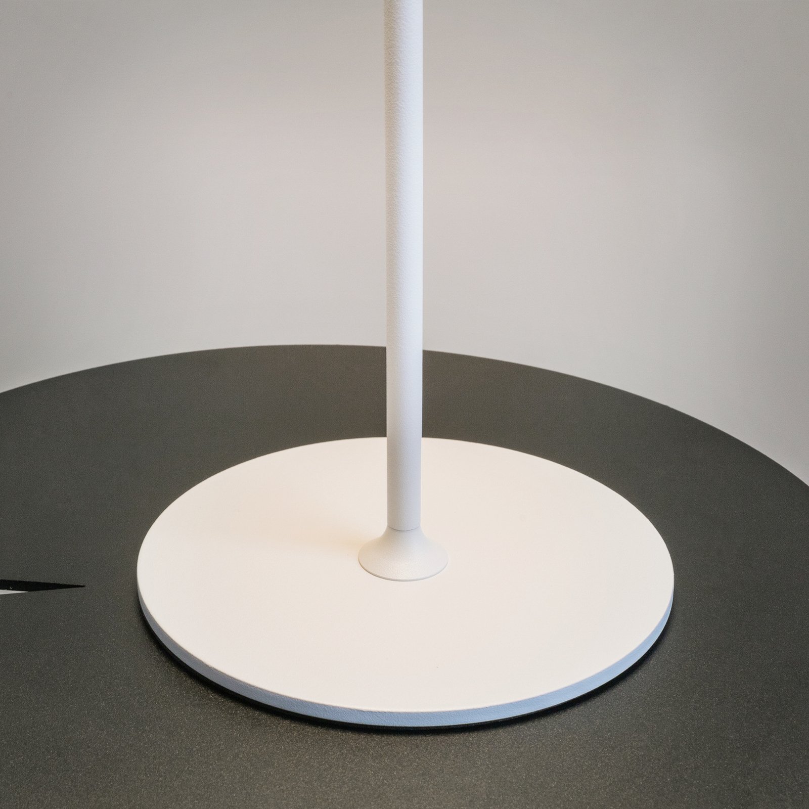 Maytoni lampe de table LED rechargeable AI Collaboration, aluminium, blanc