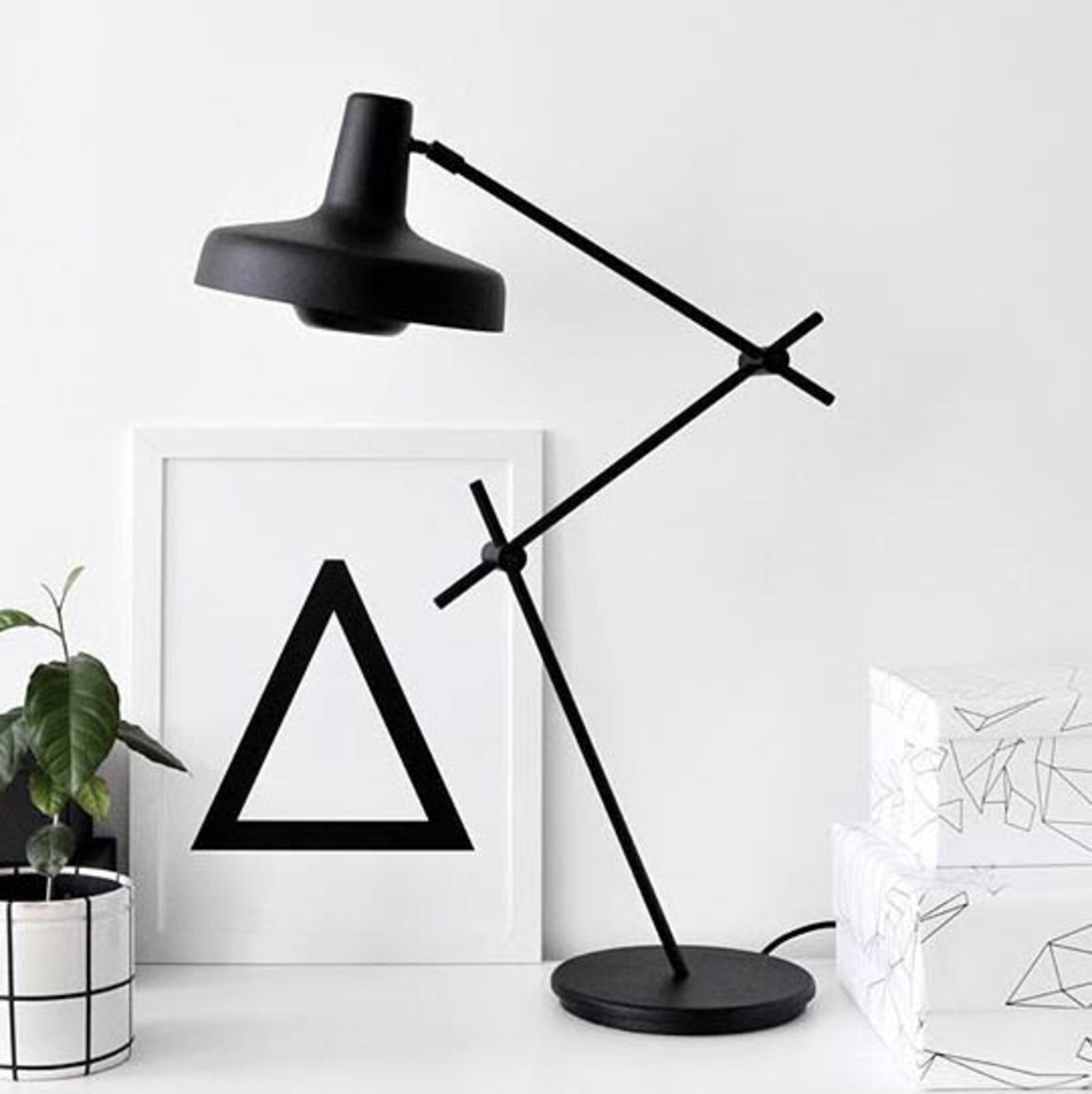 Arigato Lampe de Table Noir - Grupa