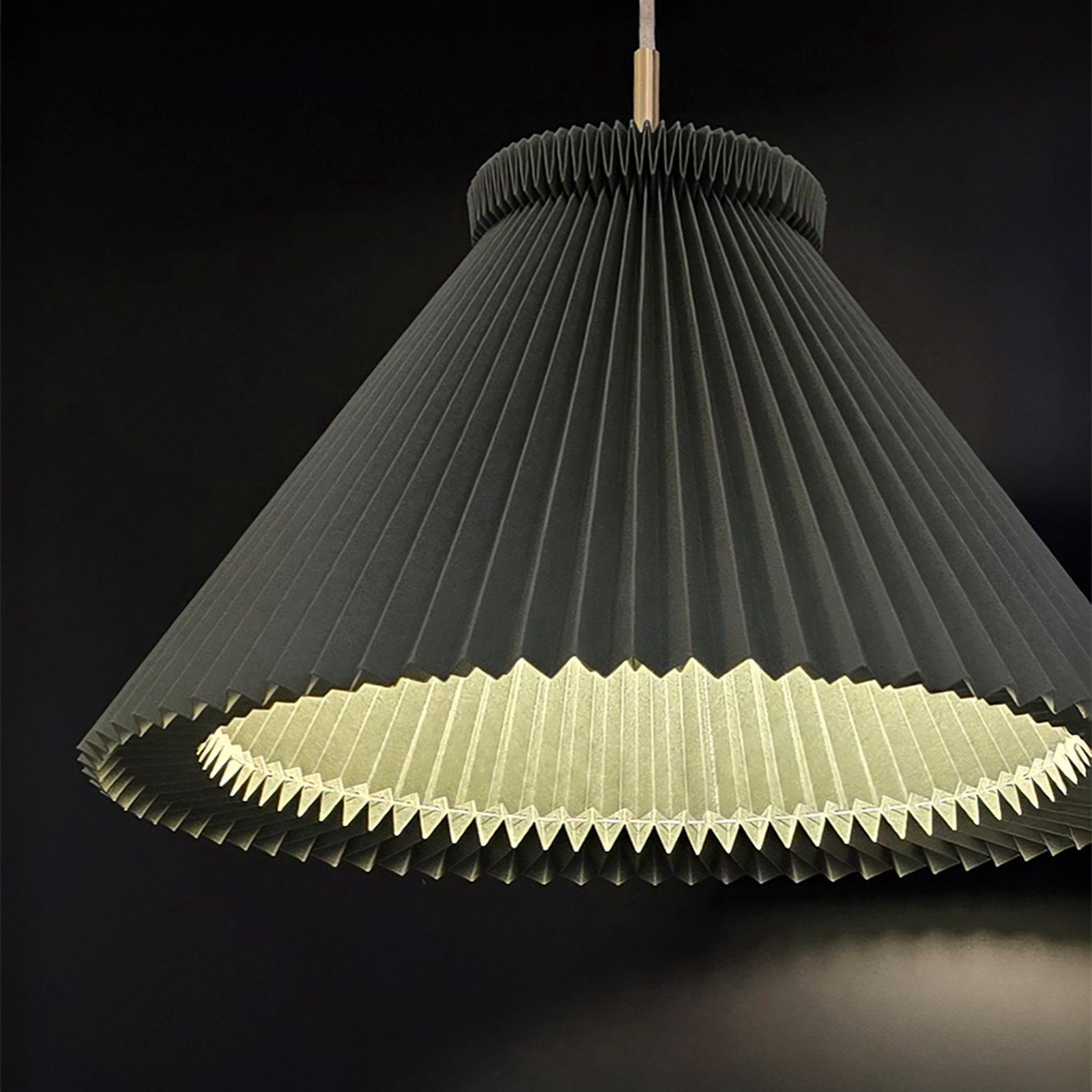 LE KLINT Hängeleuchte Model 1, moosgrün, Papier, Ø 44 cm