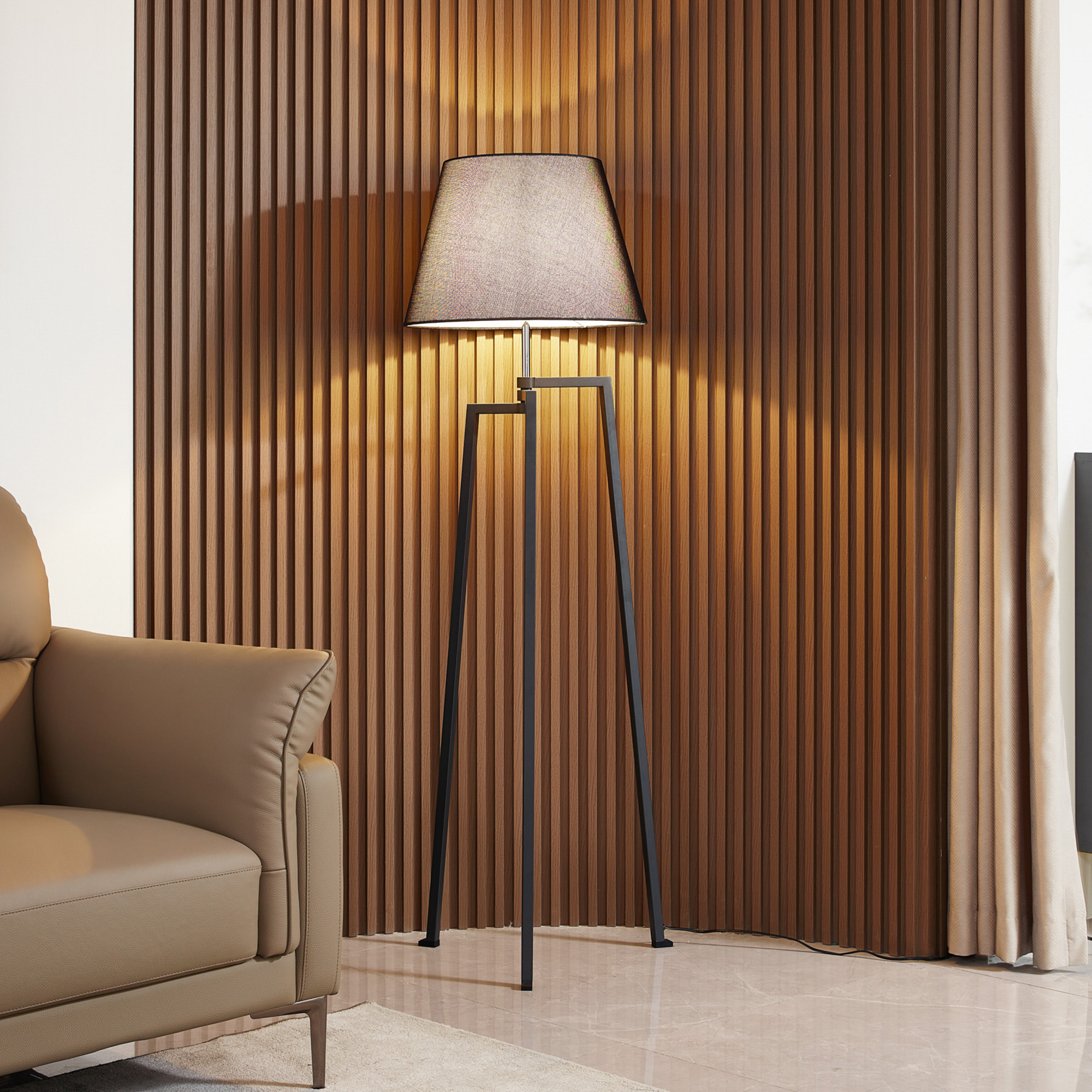 Lucande podna lampa Amona, crna, tekstil, 150 cm, tronožac