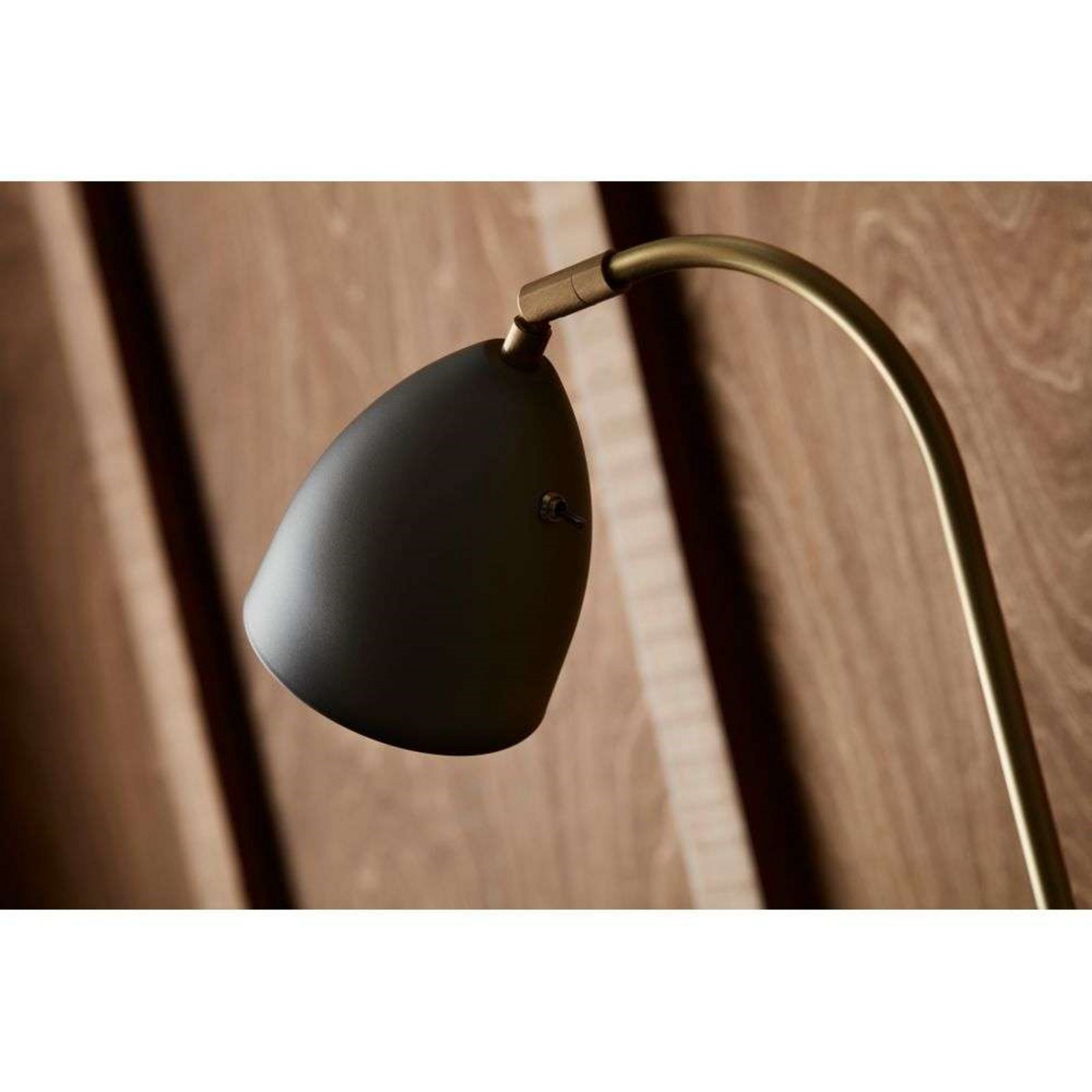 Deluxe Lampadar Warm Grey/Brass LED - Belid