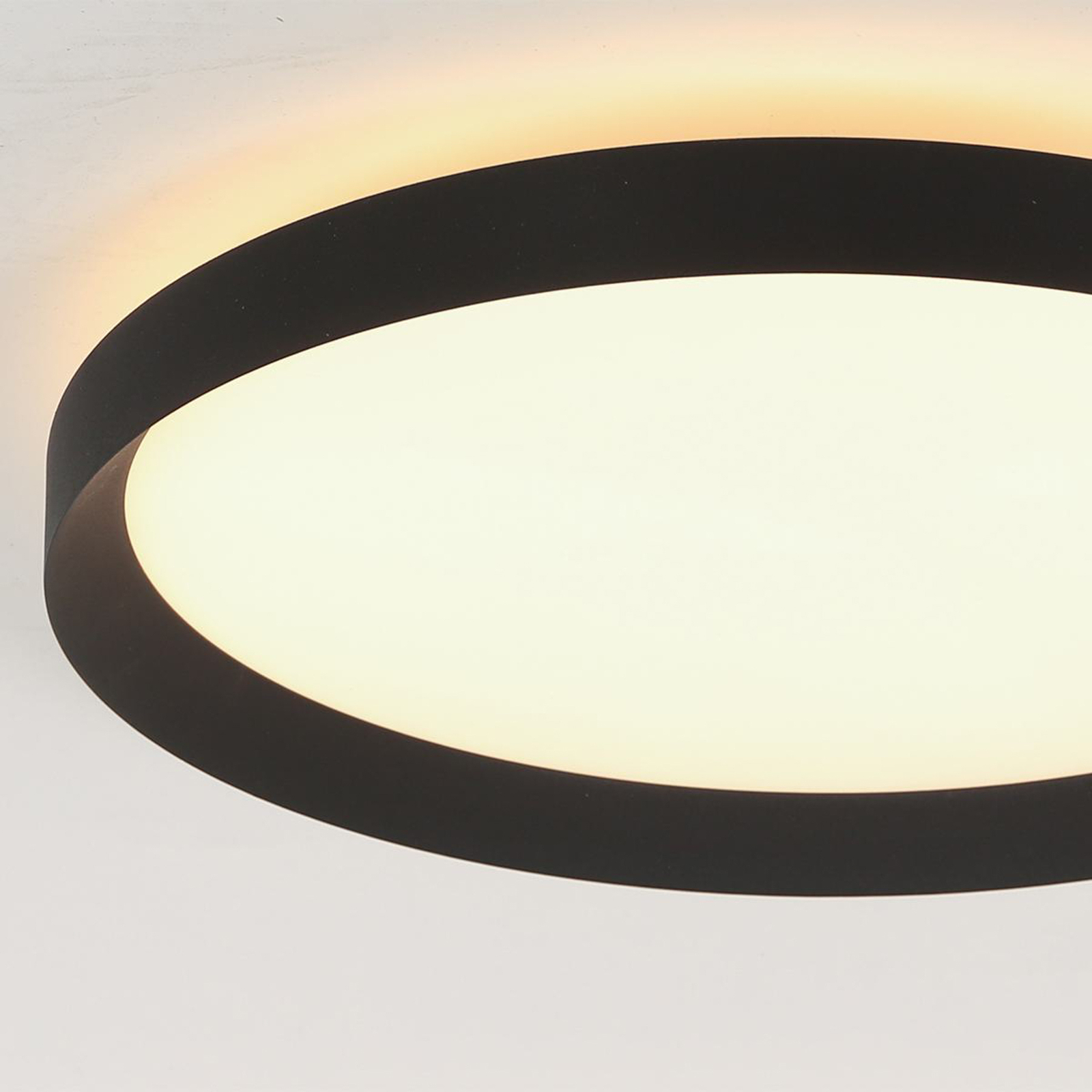 Stropní svítidlo Flady LED, černé, Ø 40 cm, přímé/nepřímé osvětlení