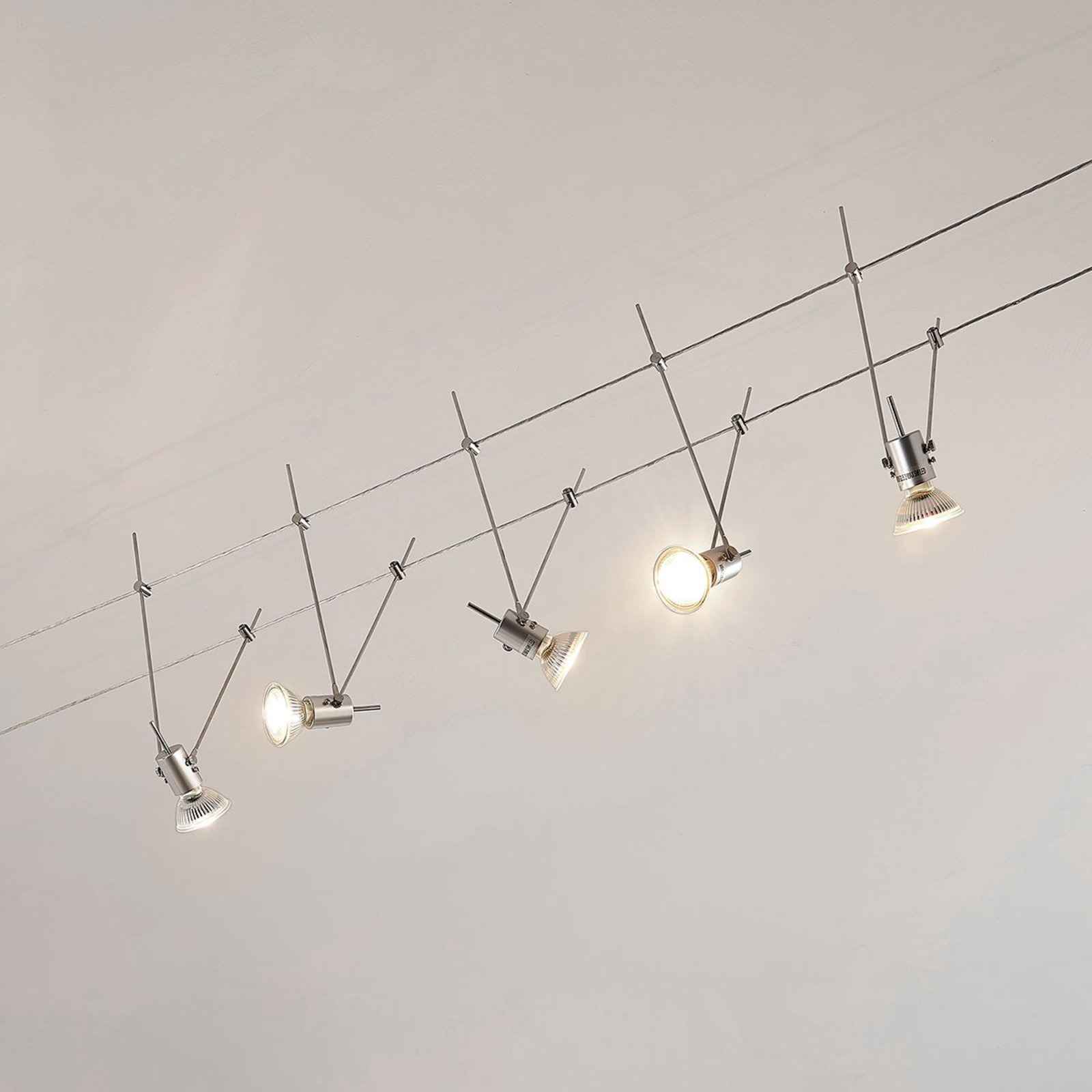 LED-vaijerijärjestelmä Marno, 5-lamppuinen