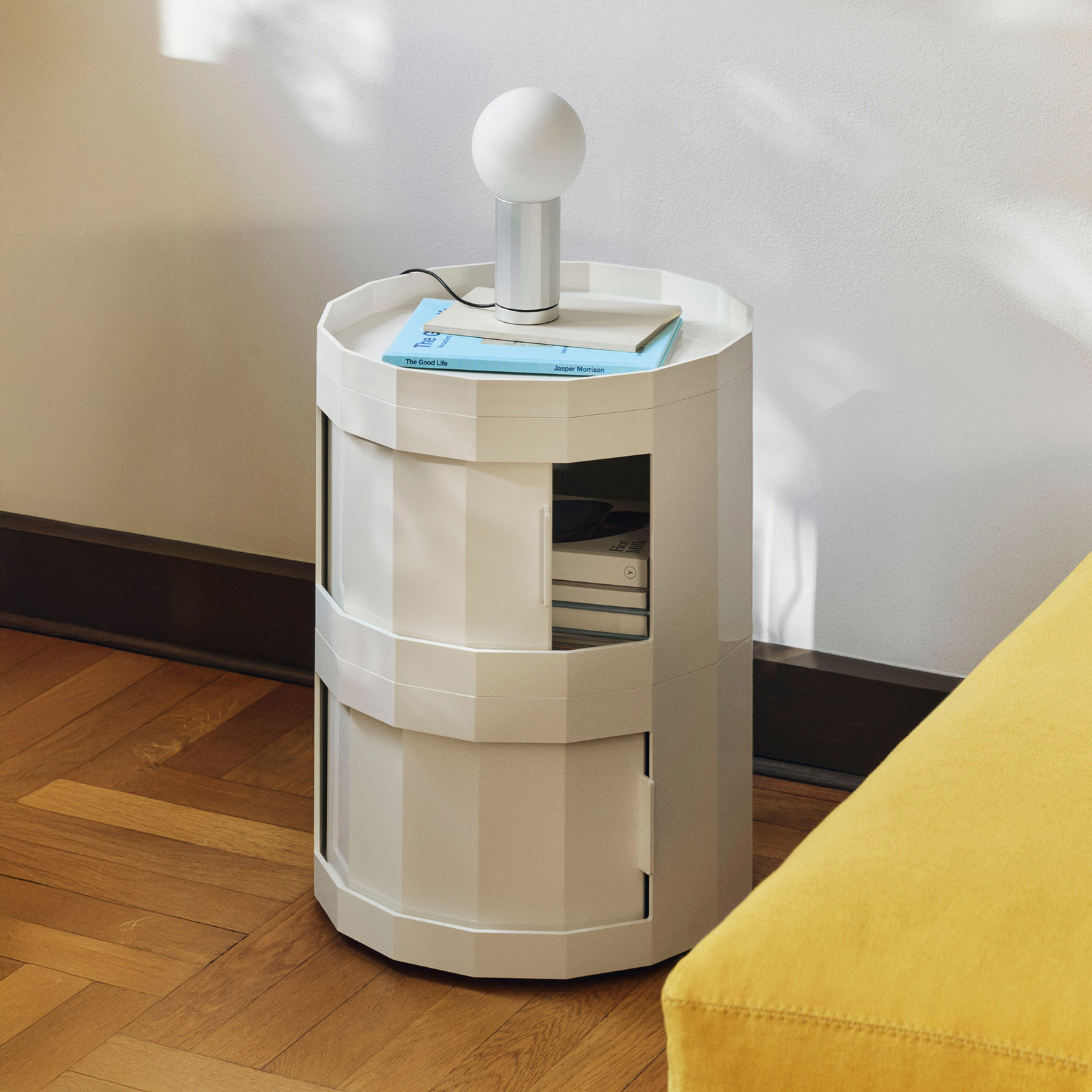 Facet Cabinet 20 sidobord, krämfärgat, ABS - HAY