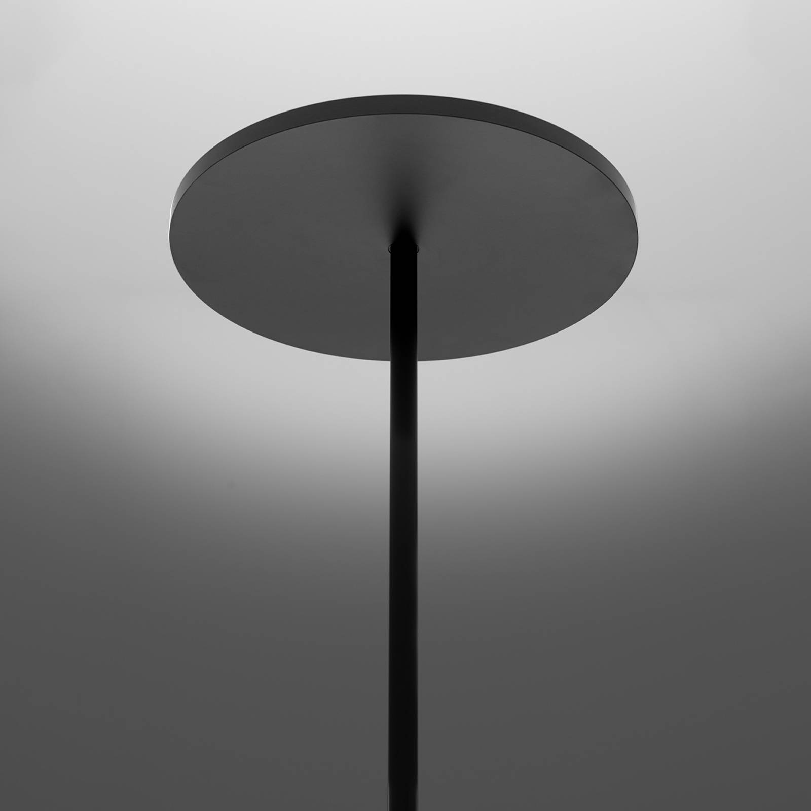 E-shop Artemide Athena Integralis stojaca lampa 950čierna