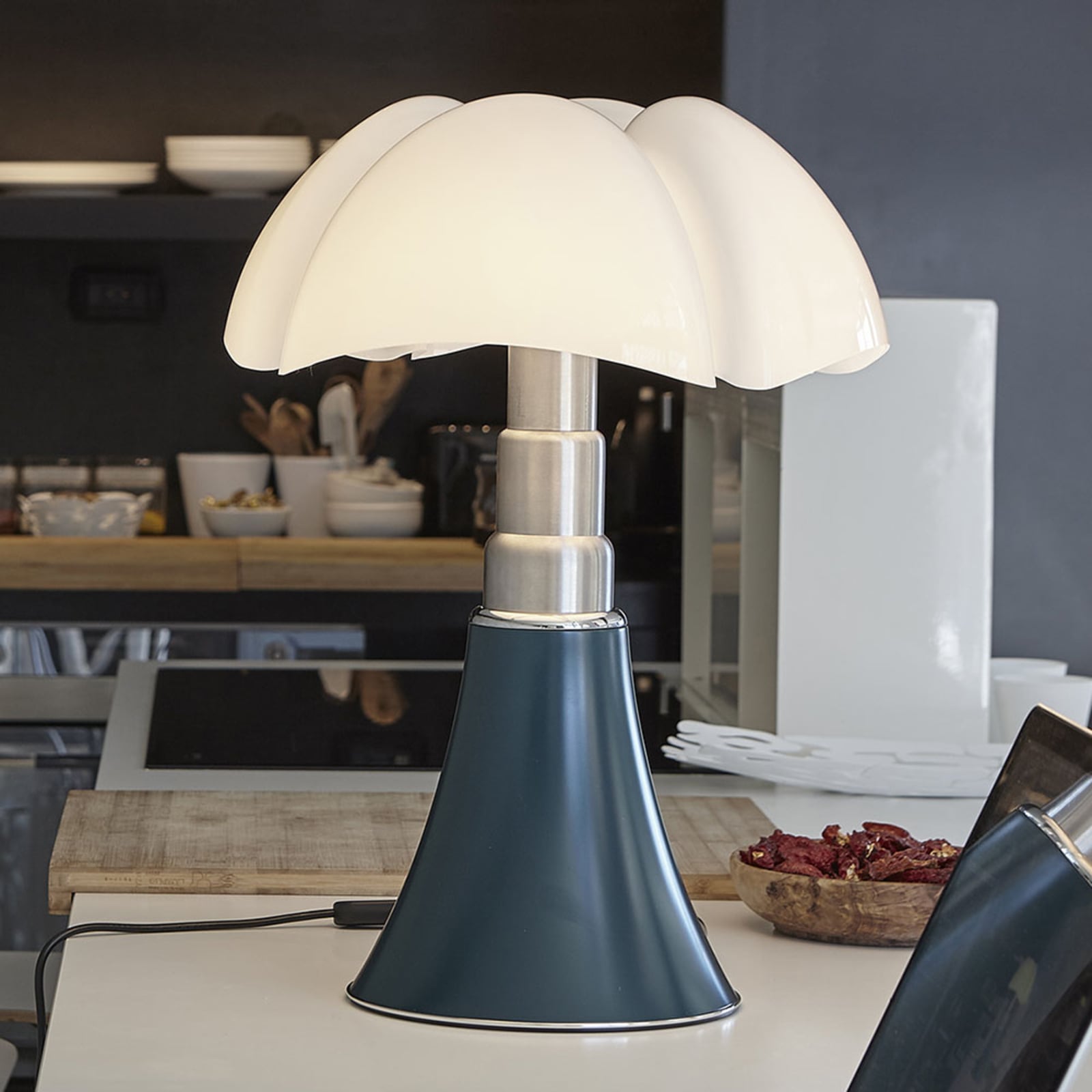 Pipistrello Med, Dimmer, agave - Martinelli Luce Pipistrello Med, Dimmer, agave - Martinelli Luce