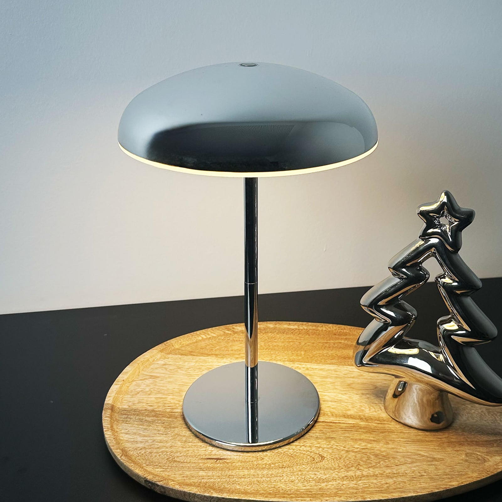 LED акумулаторна настолна лампа Brilo unplugged Caxa 30 cm, хром