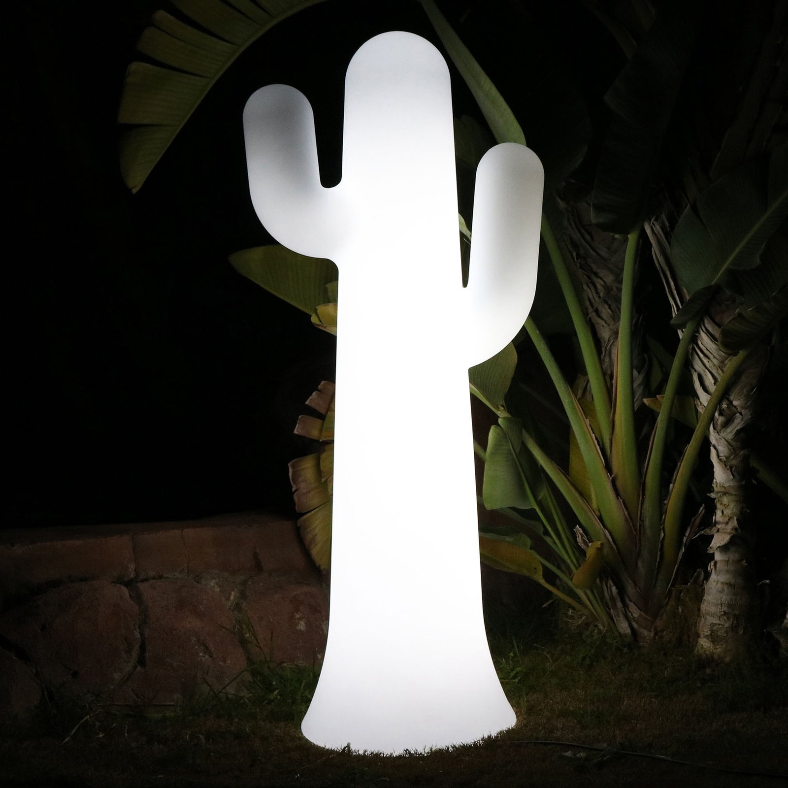 Newgarden Pancho LED podna lampa bijela s baterijom