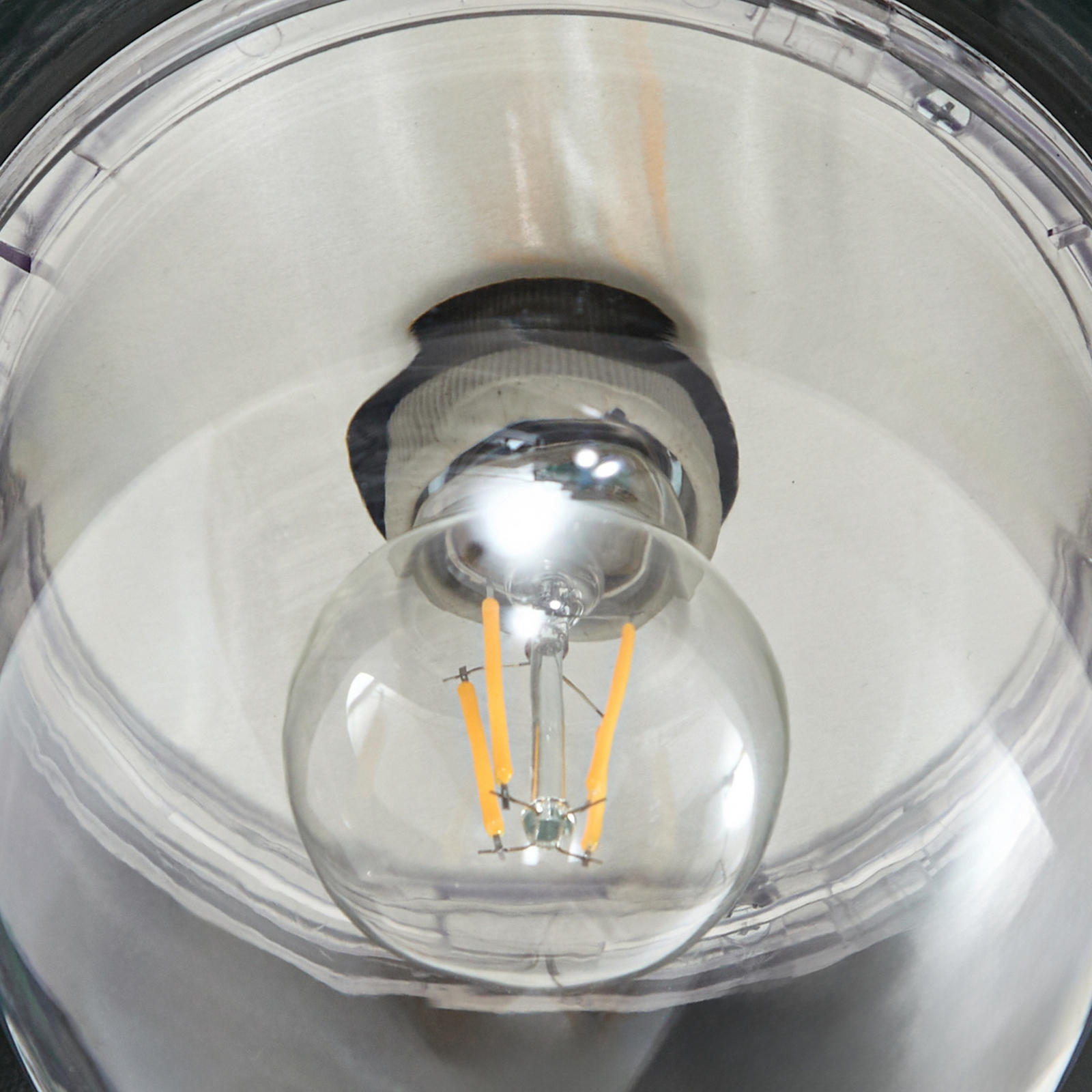 Vonkajšie nástenné svietidlo Daphne, E27, zelené, IP44, kovové – Lindby