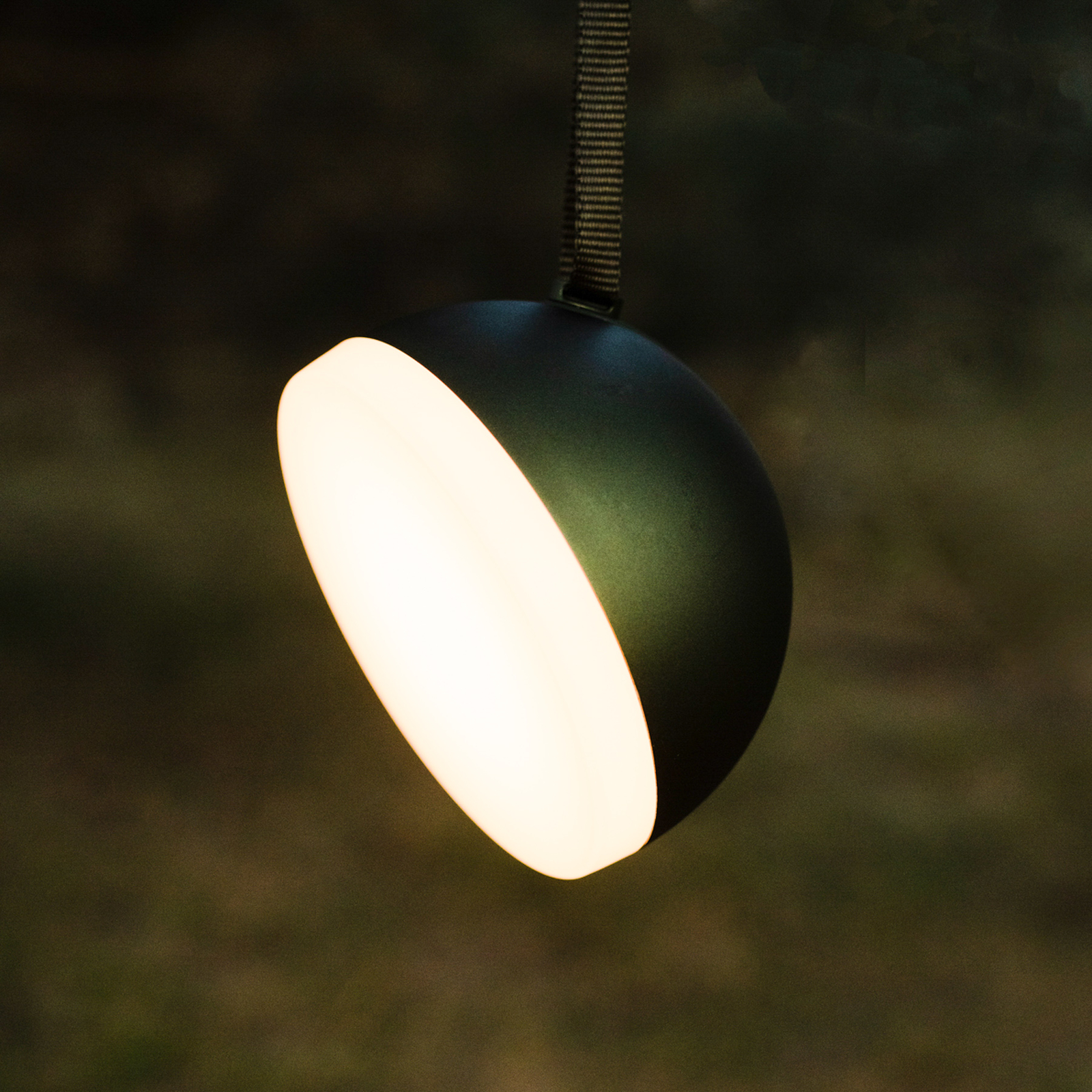 "New Works" "Sphere" LED įkraunama šviesa IP67 tamsiai žalia