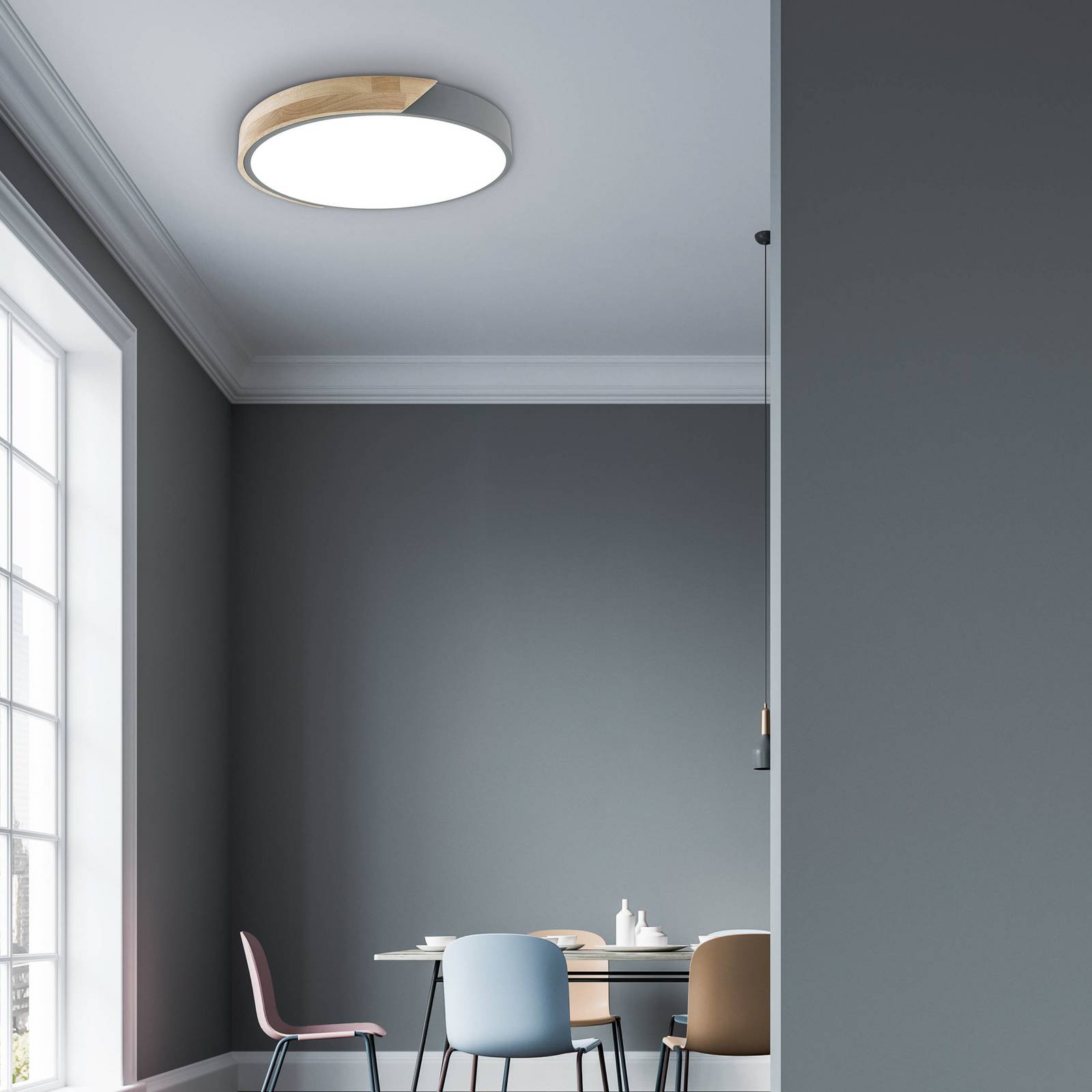 Lampa sufitowa LED Borneo, dąb, metal, CCT, pilot zdalnego sterowania