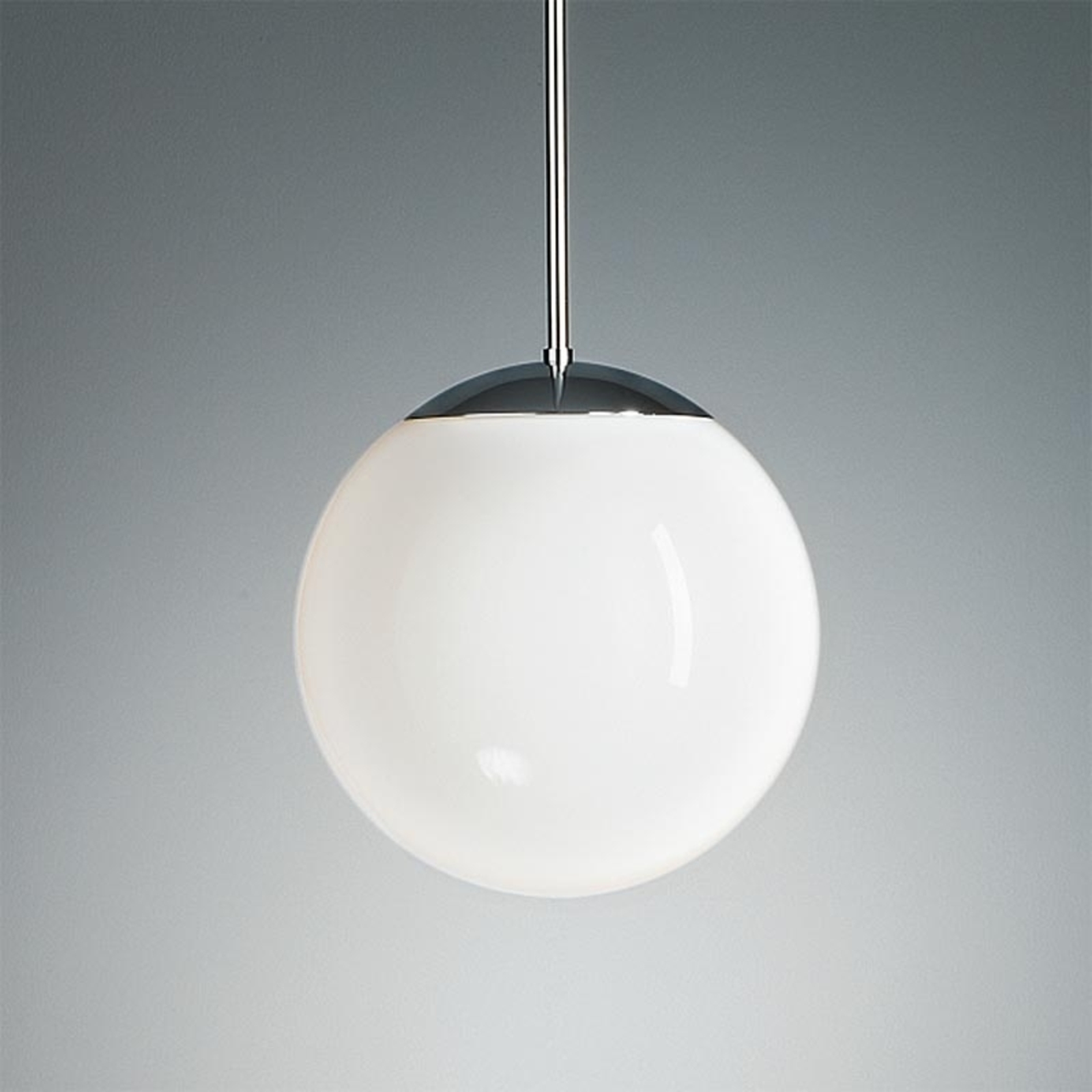 Lampada pensile, sfera opalescente, 20 cm, cromo