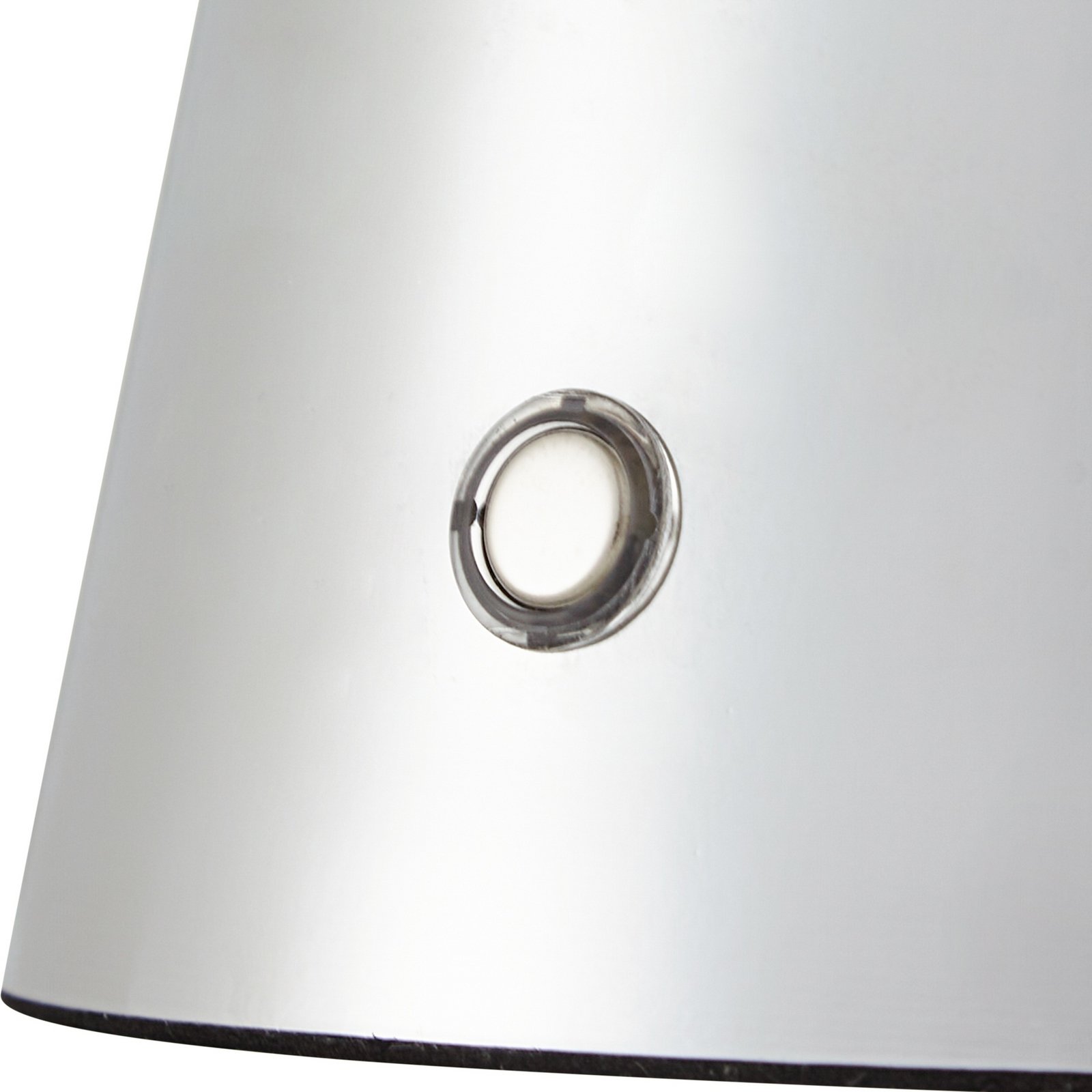 Lindby LED-Akkutischlampe Nevijo, chrom, Ø20cm, USB, Dimmer Lindby LED-Akkutischlampe Nevijo, chrom, Ø20cm, USB, Dimmer