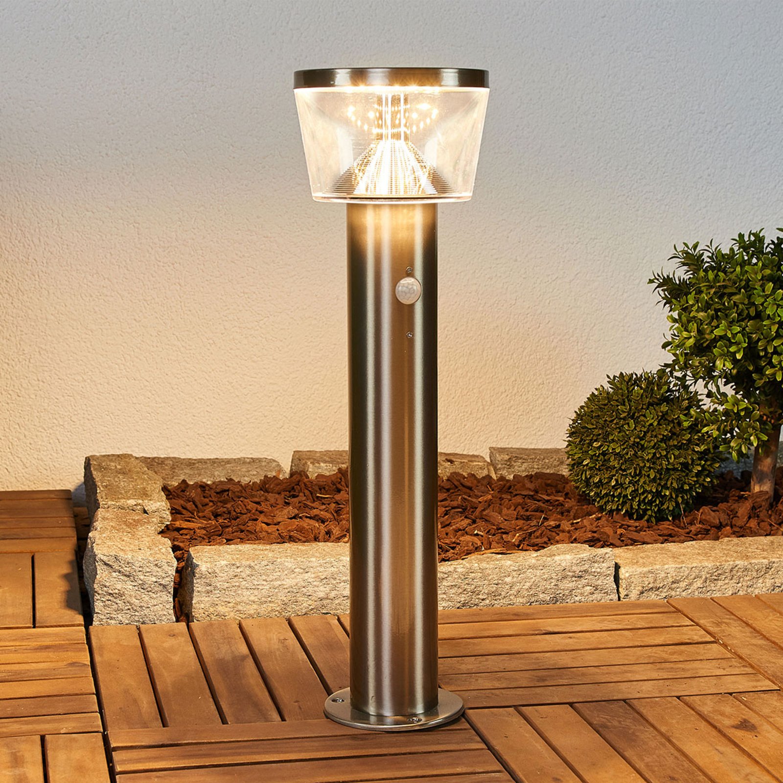 Antje LED Solarzelle Gartenleuchte w/Sensor Stainless Steel - Lindby