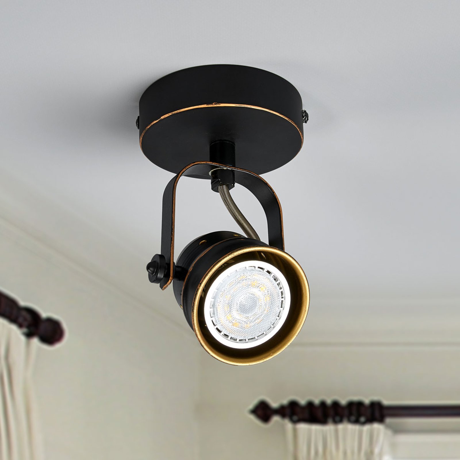 Leonor Aplique de Pared Black/Gold - Lindby