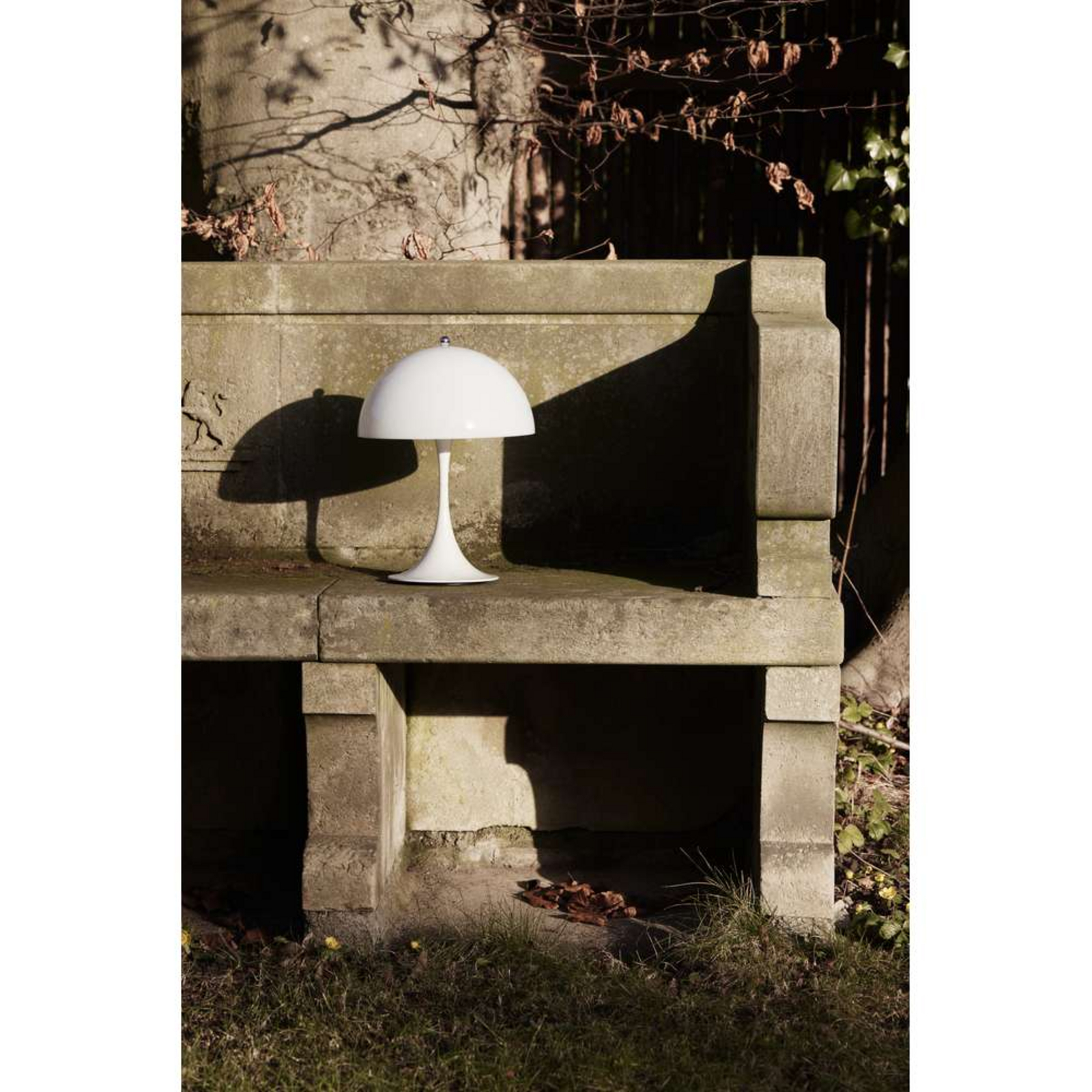 Panthella 250 Portable Stolní Lampa Opal - Louis Poulsen