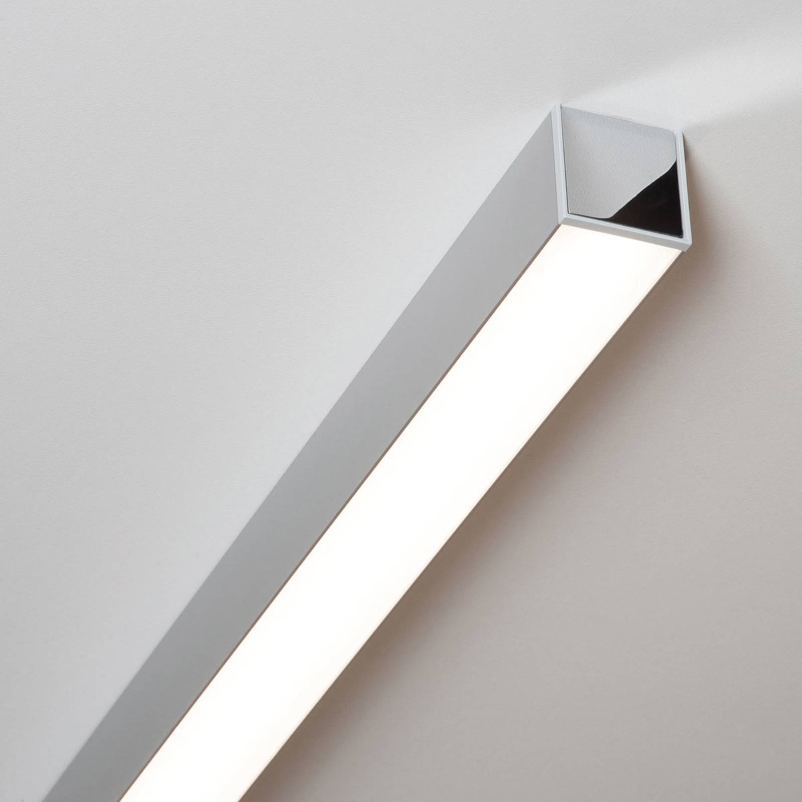 Lampa sufitowa LED Ride, aluminium, 113,7 cm