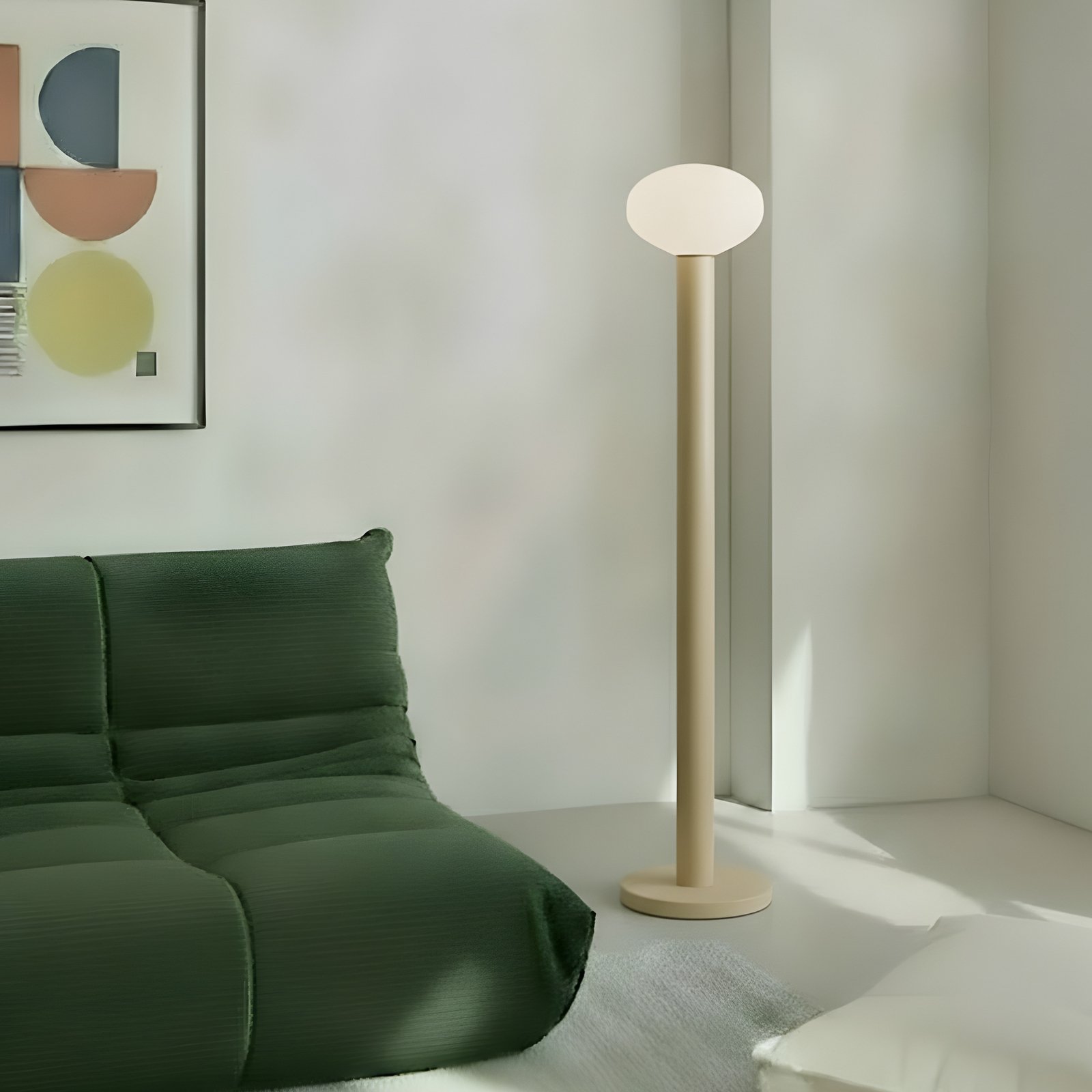 Stāvlampa Flo, smilškrāsā, augstums 138 cm, 1 spuldze, stikls Stāvlampa Flo, smilškrāsā, augstums 138 cm, 1 spuldze, stikls