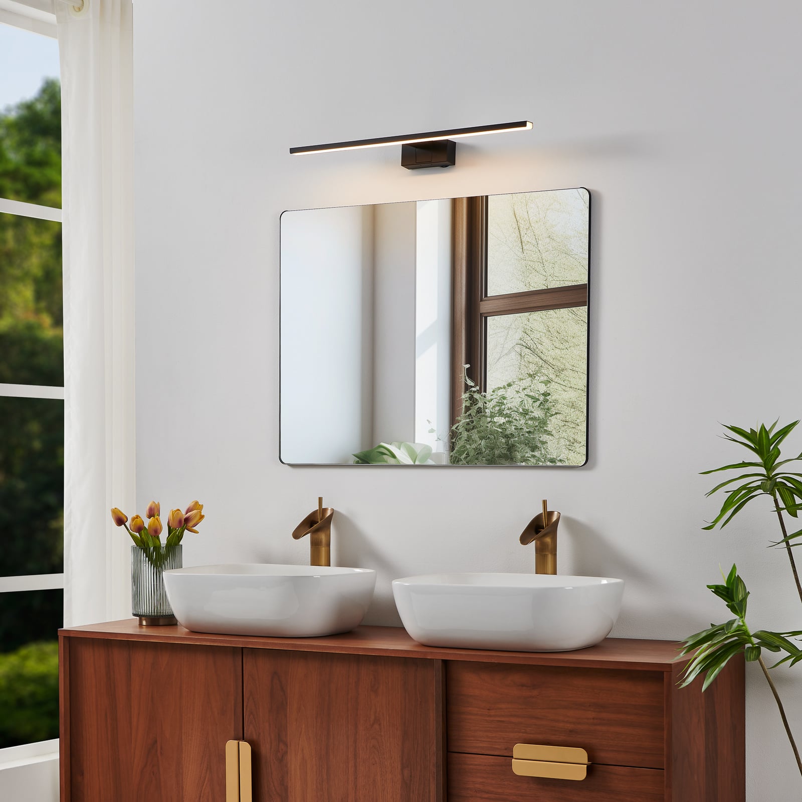 LED-Wandleuchte Conettilla, schwarz, Breite 60 cm, IP44, CCT