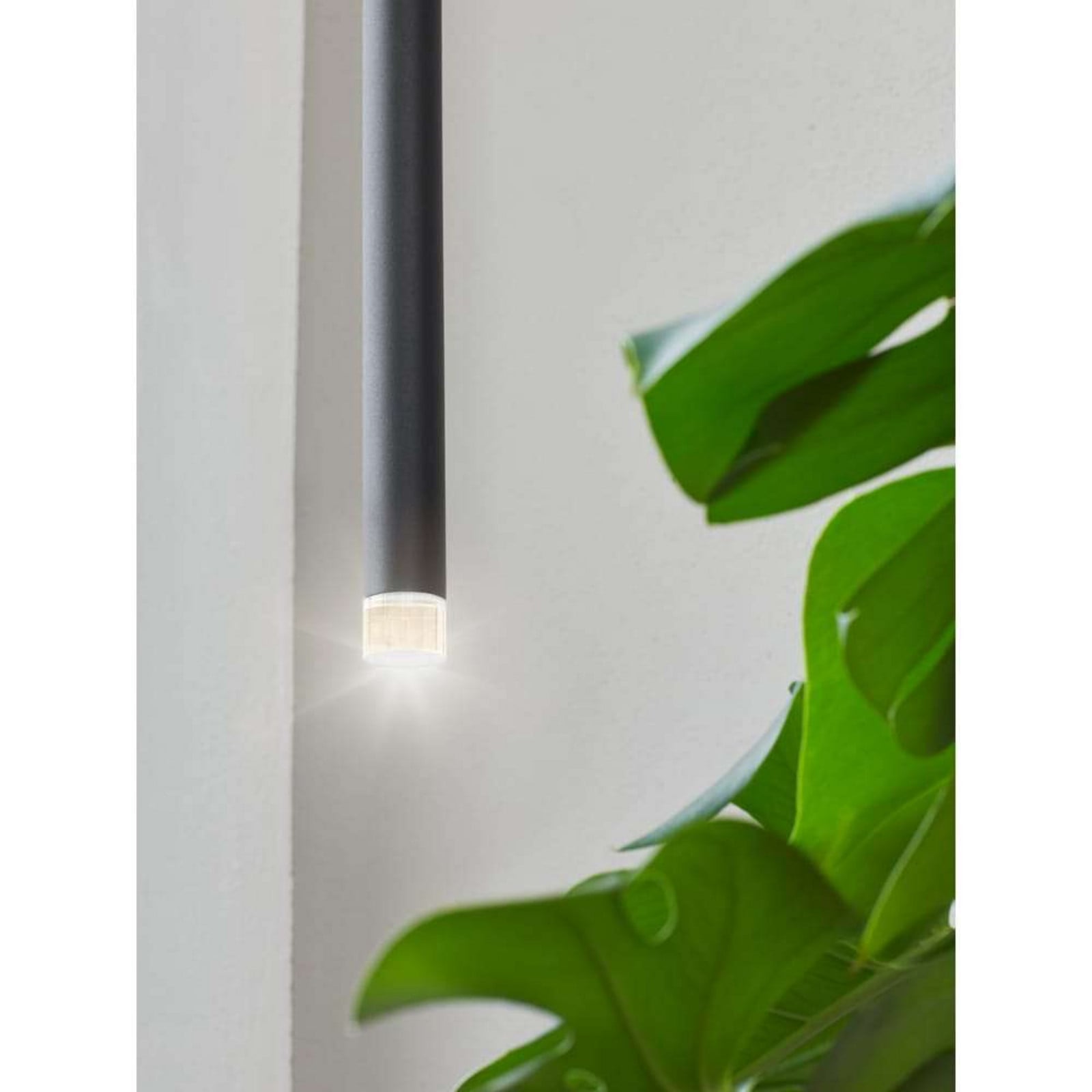 Valkyrie 72 Taklampa Black LOOM DESIGN - Vardagsrum - Aluminium | Produkter - Taklampor | Lampspecialisterna