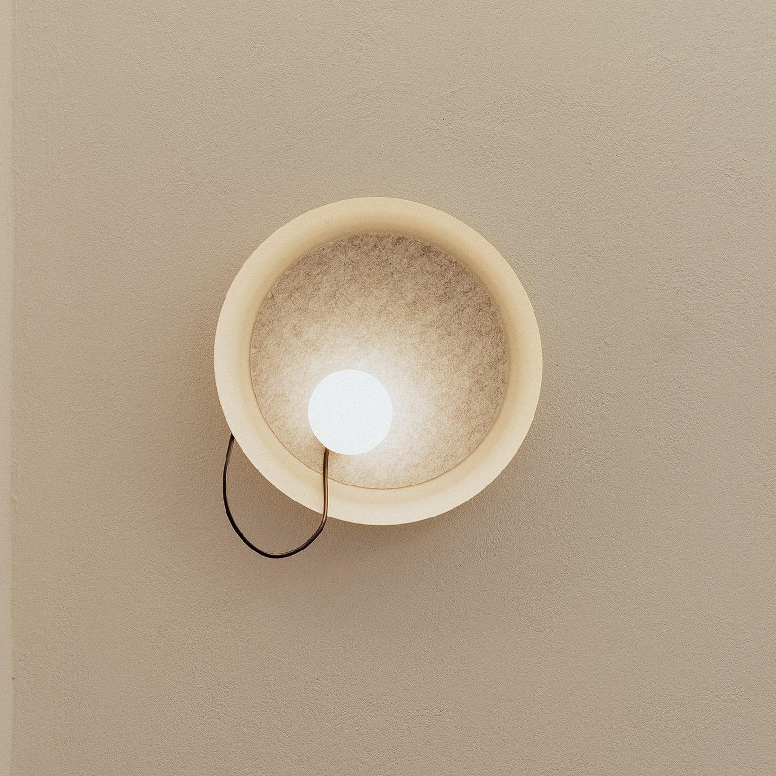 Milan Wire wall lamp, variable light positioning