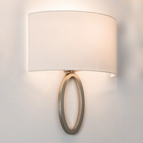 Elegante lámpara de pared textil Lima en blanco