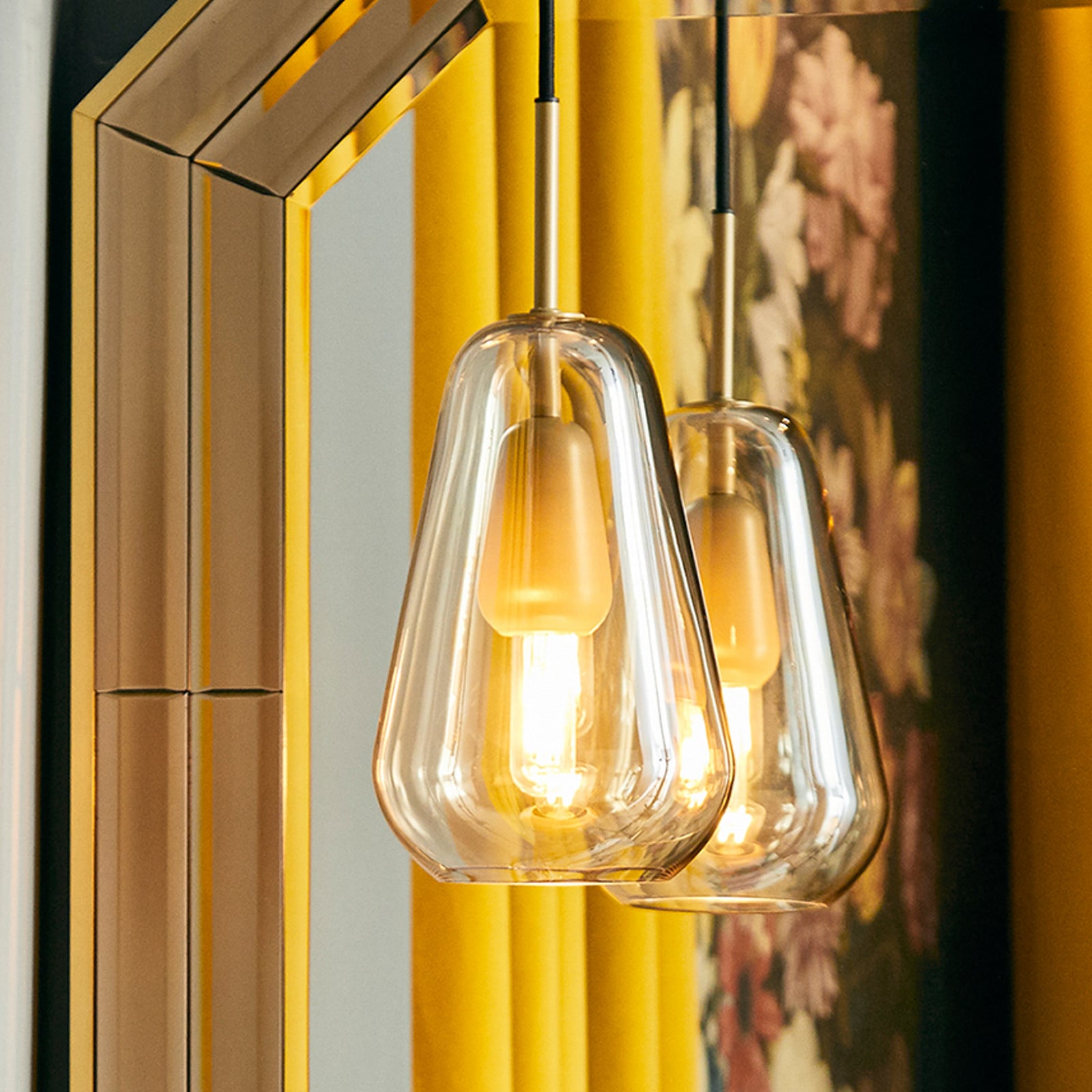 Anoli 1 Pendelleuchte Small Nordic Gold/Gold Nuura Aps - Wohnzimmer - Design - Glas - Einflammig