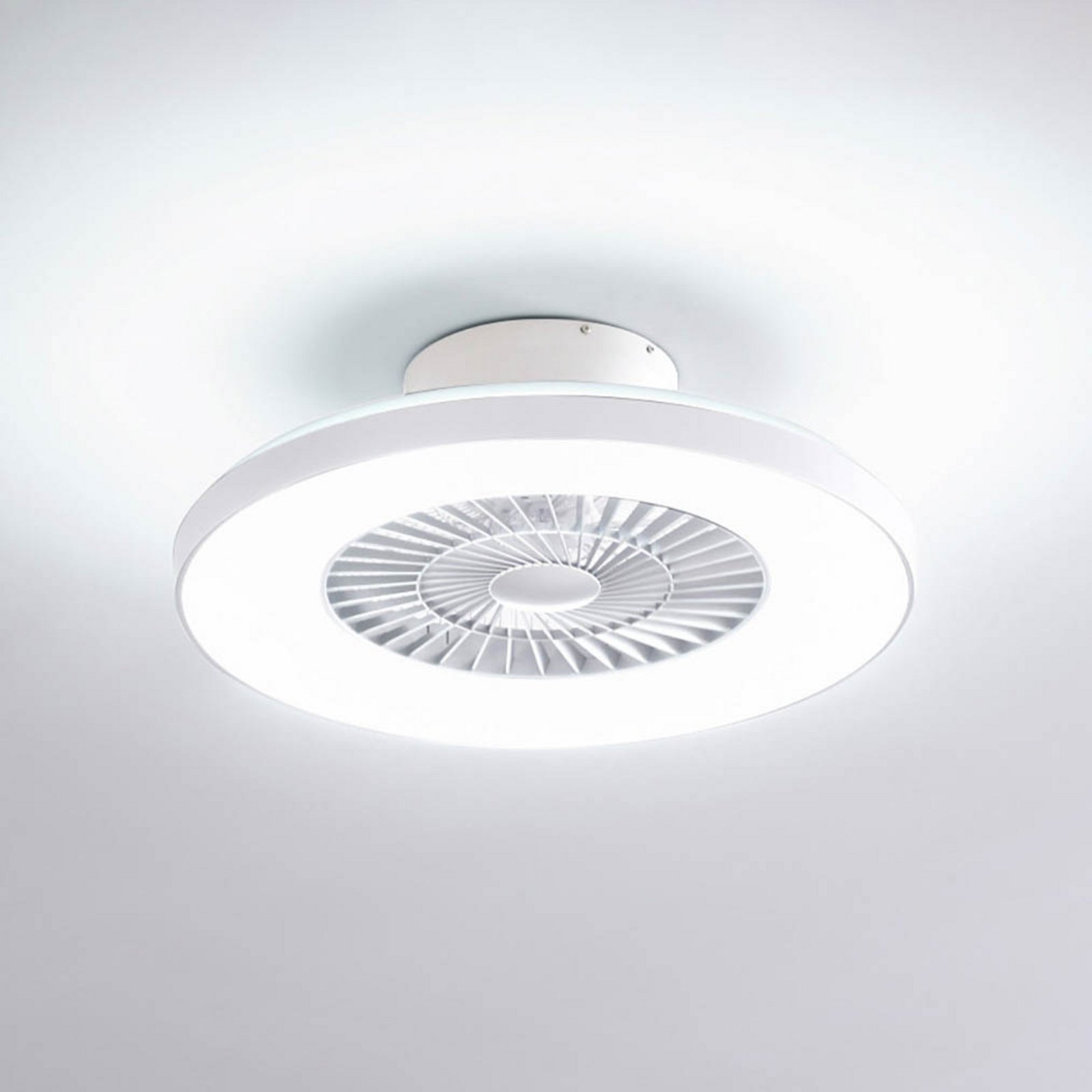 Paavo LED Smart Deckenventilator Grau - Lindby