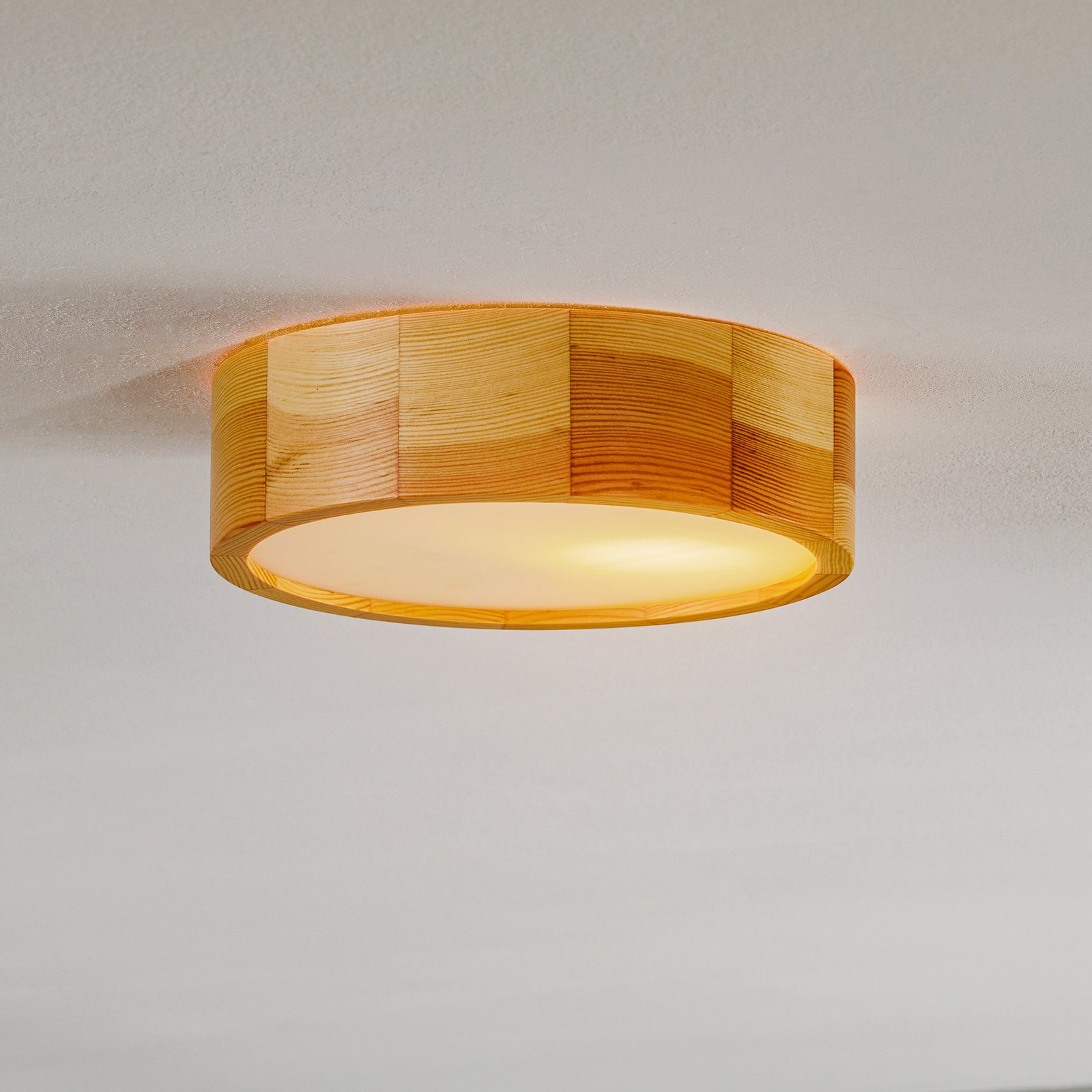 Лампа за таван Envostar Kerio, Ø 27 cm, естествен бор
