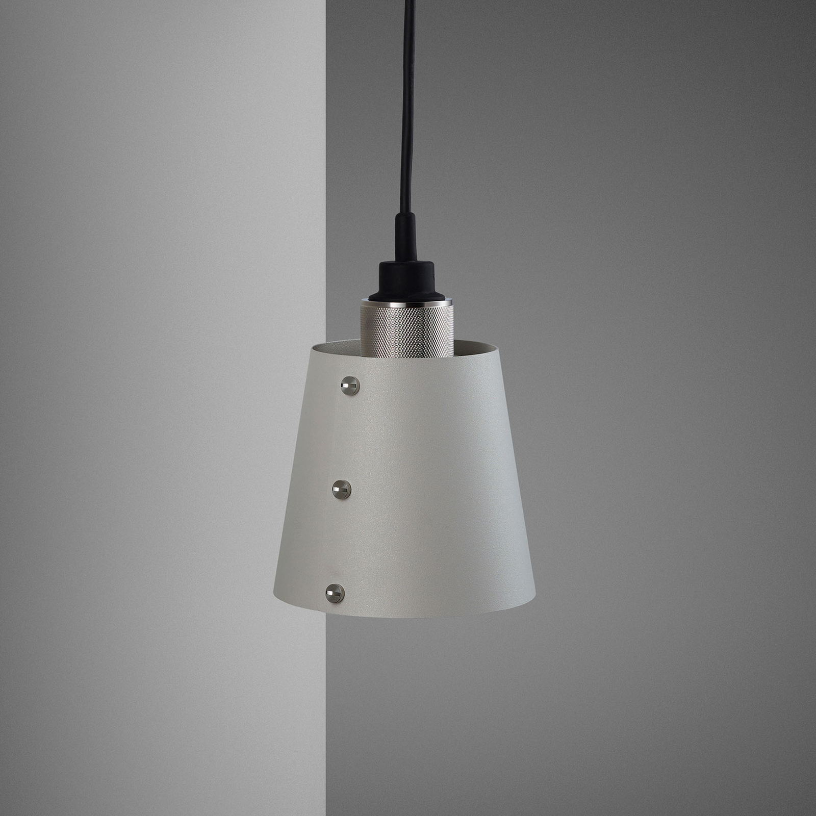 Buster + Punch Hooked Wall small grigio/acciaio