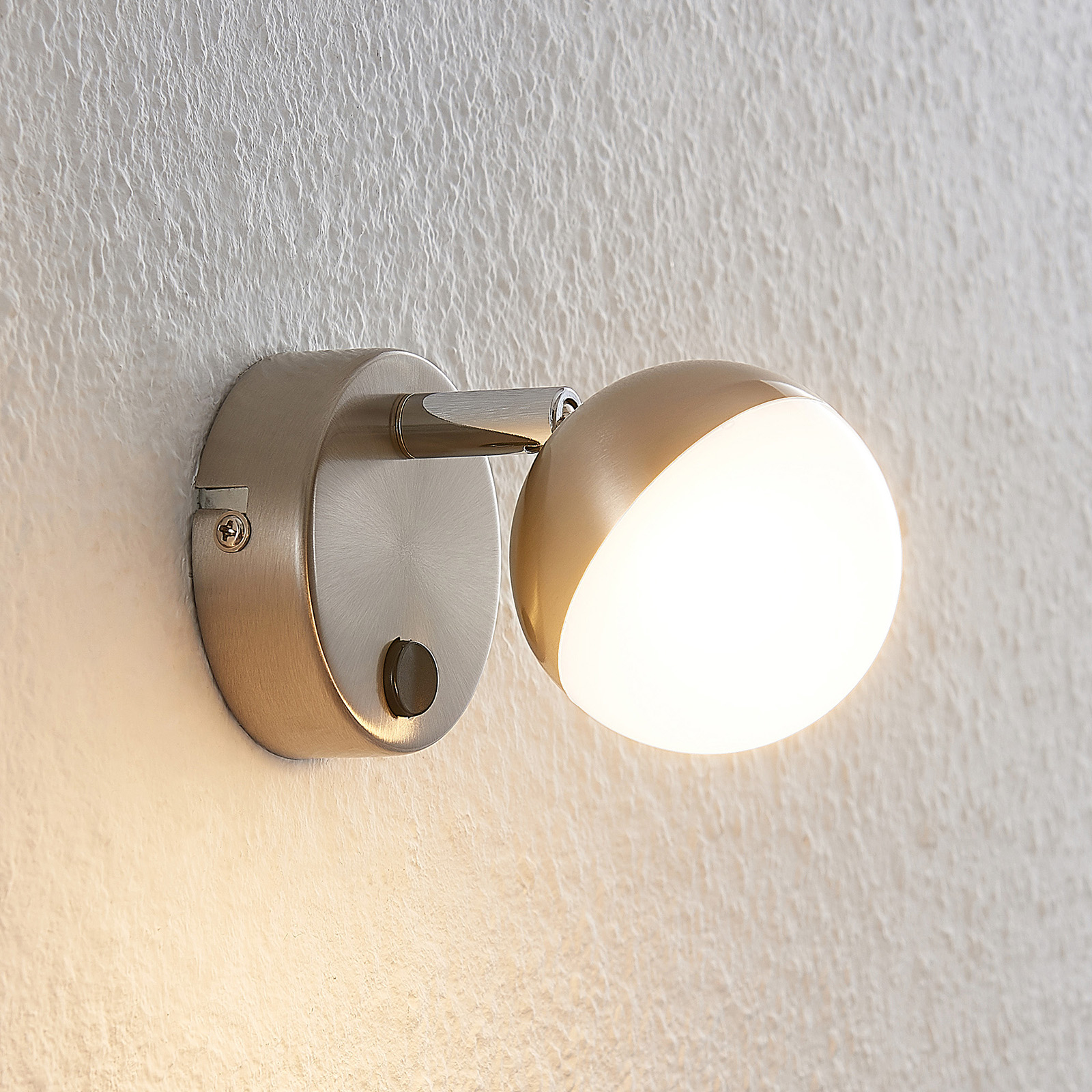 Lientje LED-Wandleuchte aus Stahl