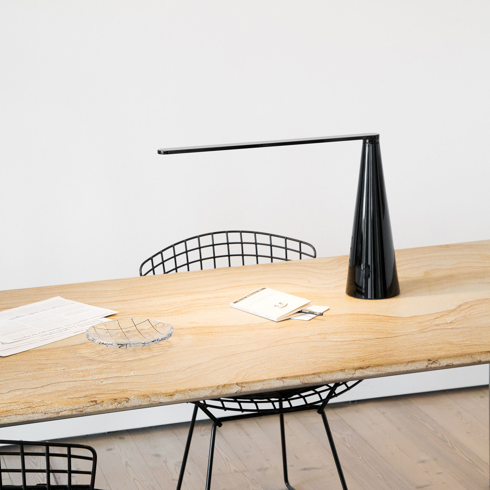 Martinelli Luce Elica lampada LED da tavolo, nero
