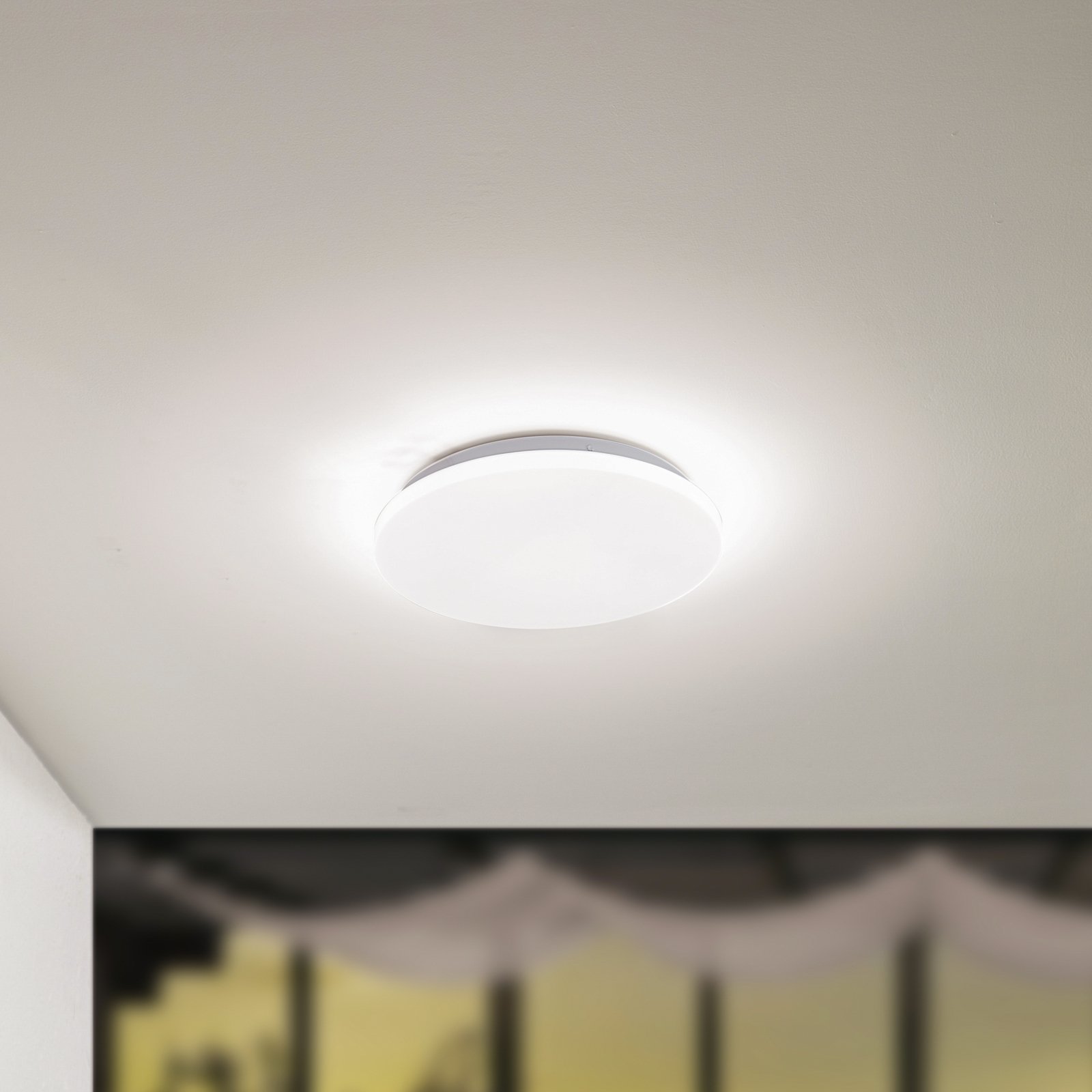 Lindby LED āra griestu gaisma Kirkola, 4000 K, Ø 34 cm, balta