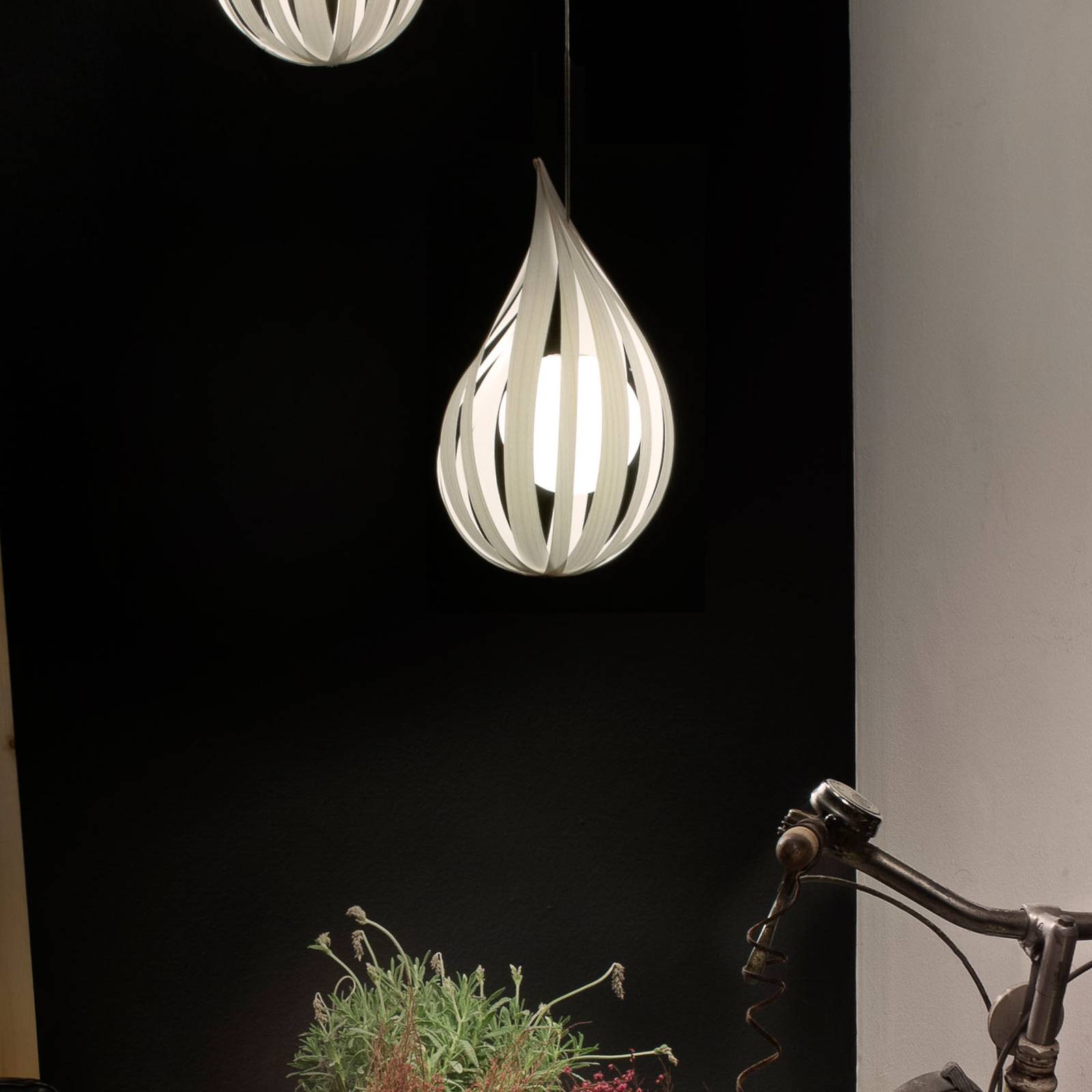 LZF Raindrop medium lampa wisząca, kość słoniowa