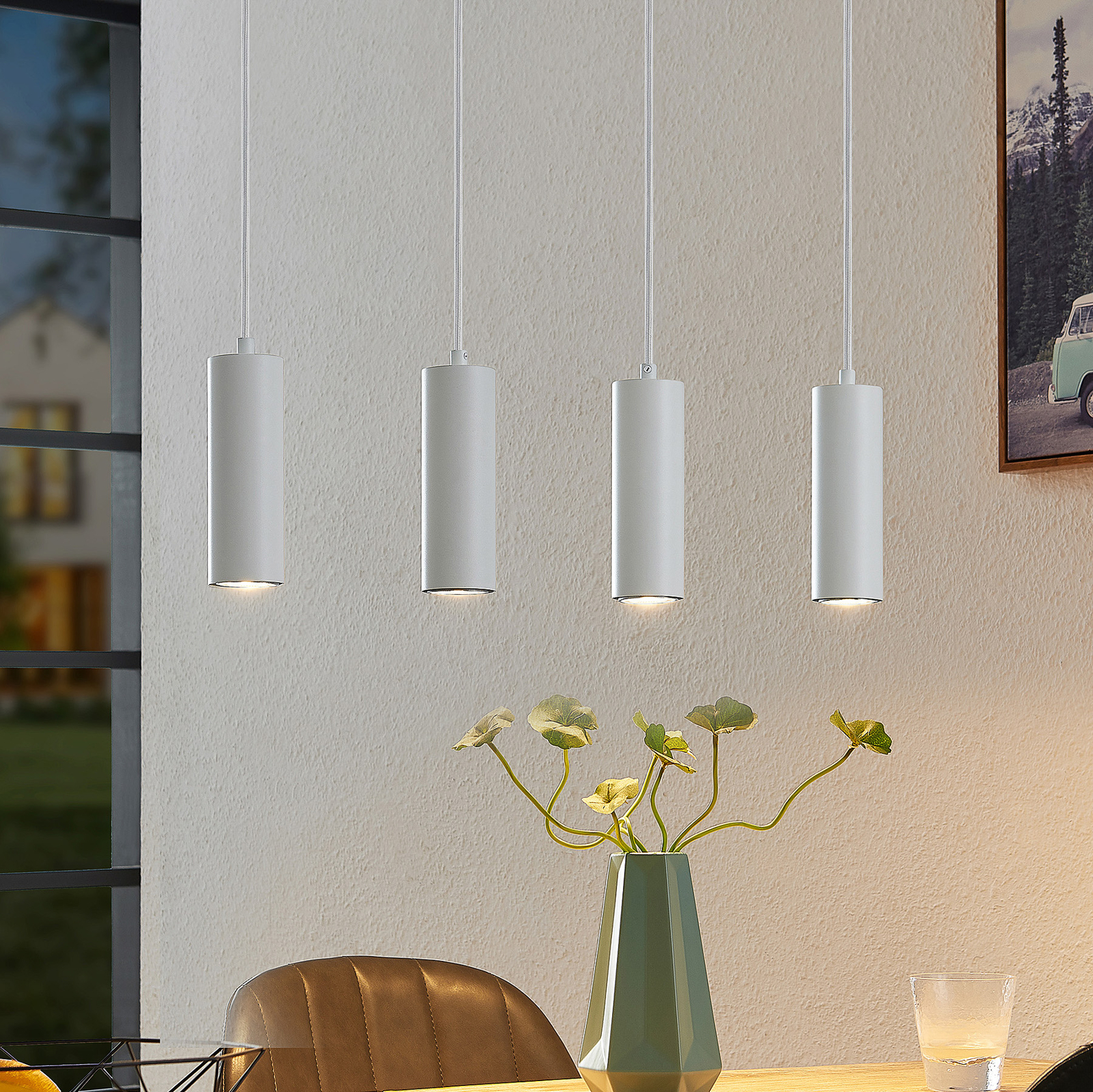 Lindby Maniva pendant light in white